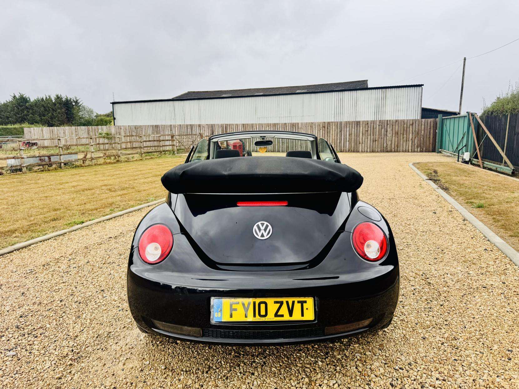 2010 VOLKSWAGEN BEETLE 2010 VOLKSWAGEN BEETLE