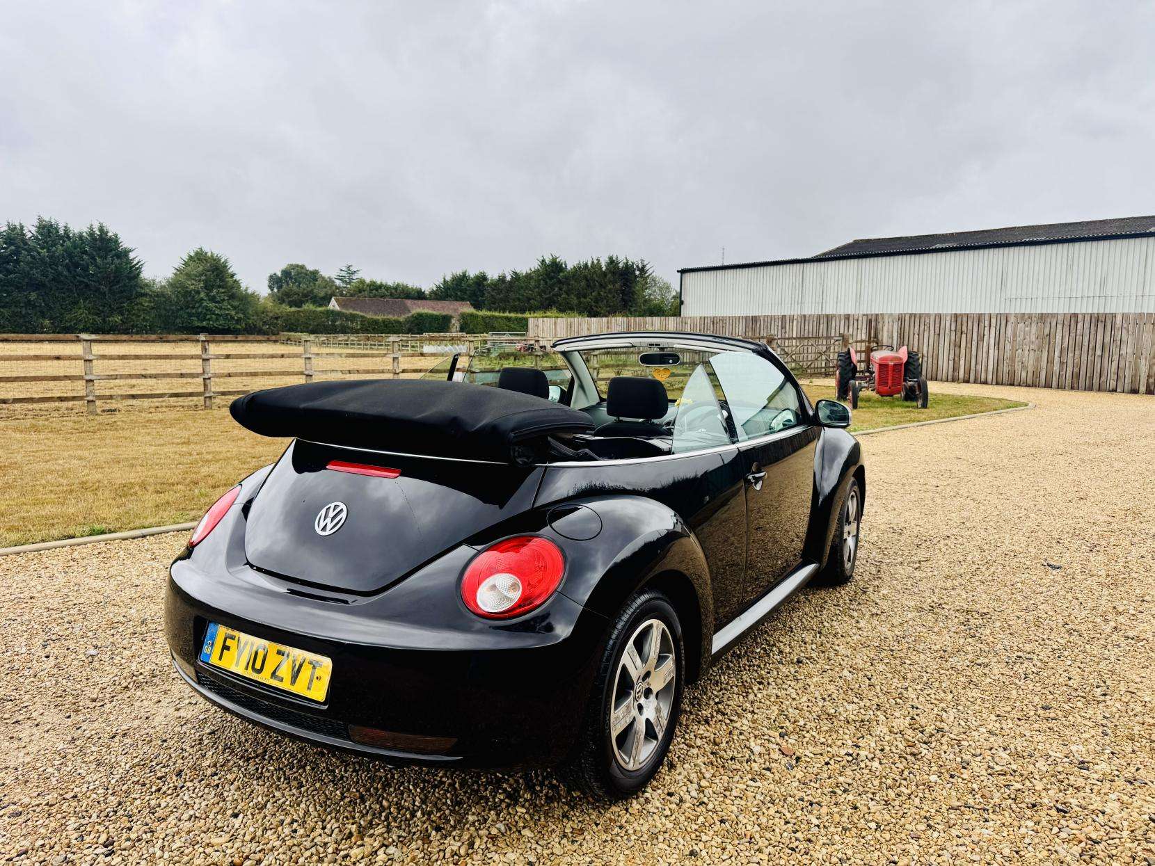 2010 VOLKSWAGEN BEETLE 2010 VOLKSWAGEN BEETLE