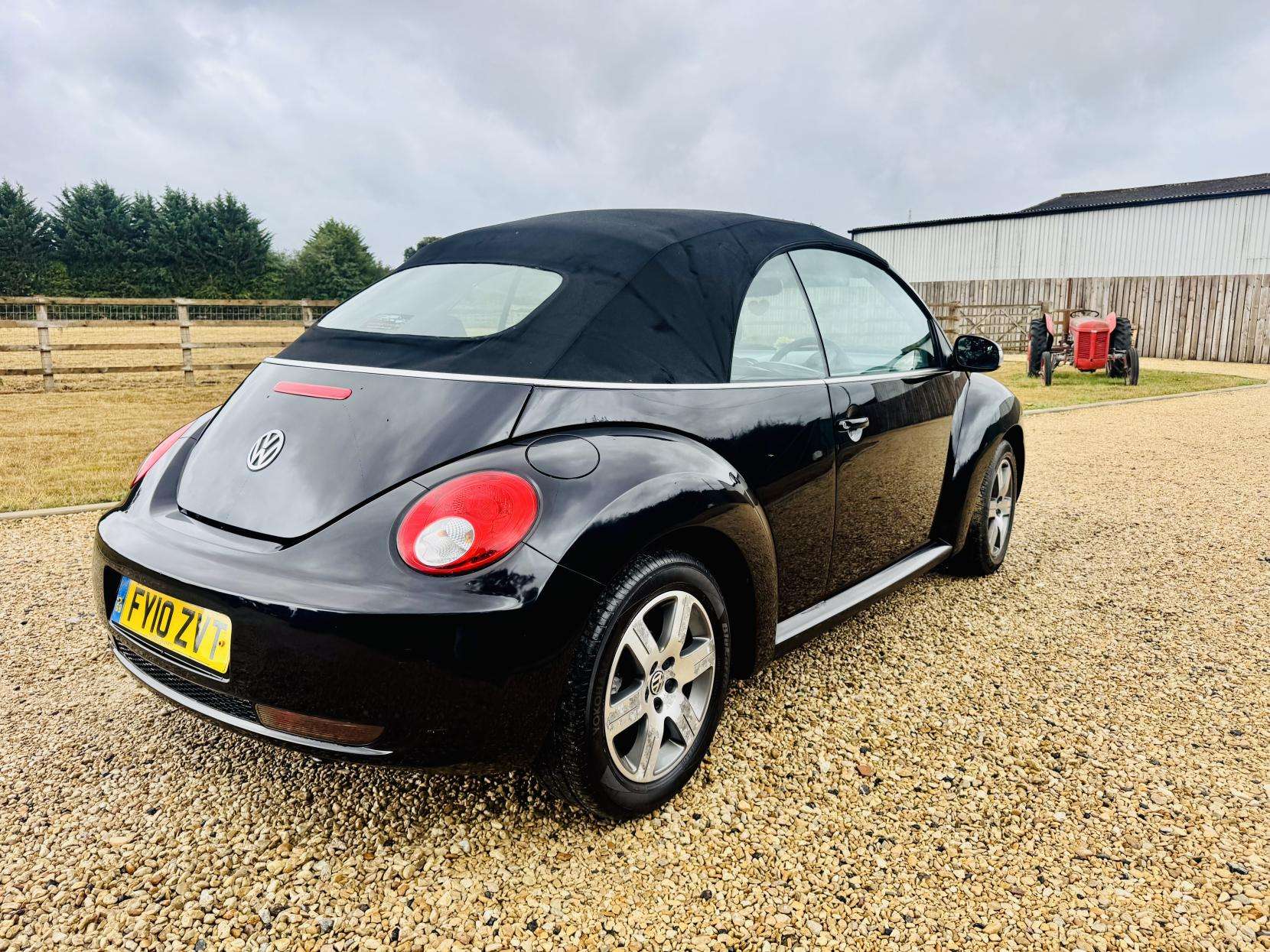 2010 VOLKSWAGEN BEETLE 2010 VOLKSWAGEN BEETLE