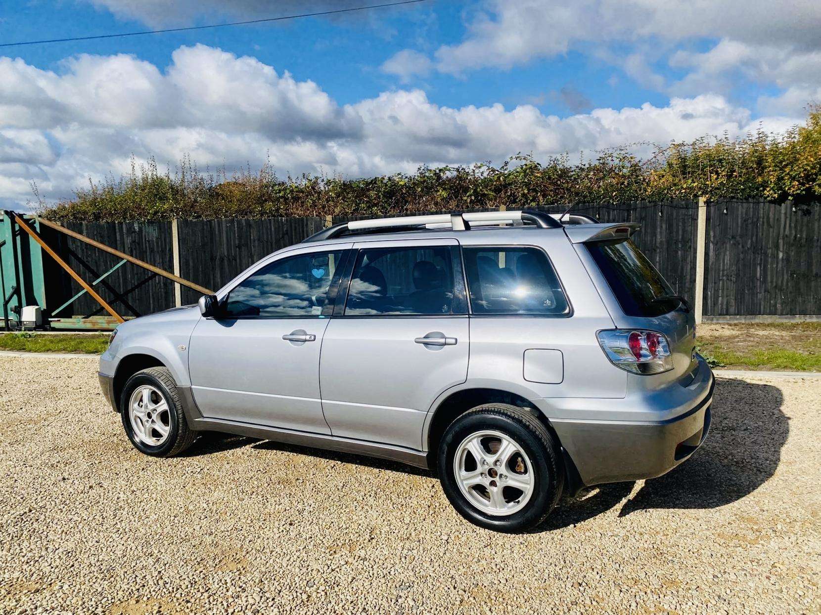2004 MITSUBISHI OUTLANDER 2004 MITSUBISHI OUTLANDER