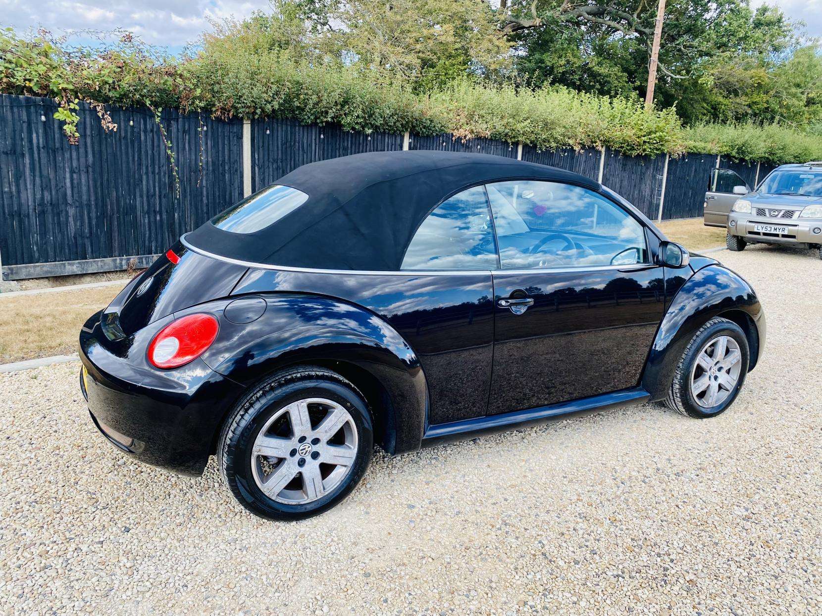 2010 VOLKSWAGEN BEETLE 2010 VOLKSWAGEN BEETLE