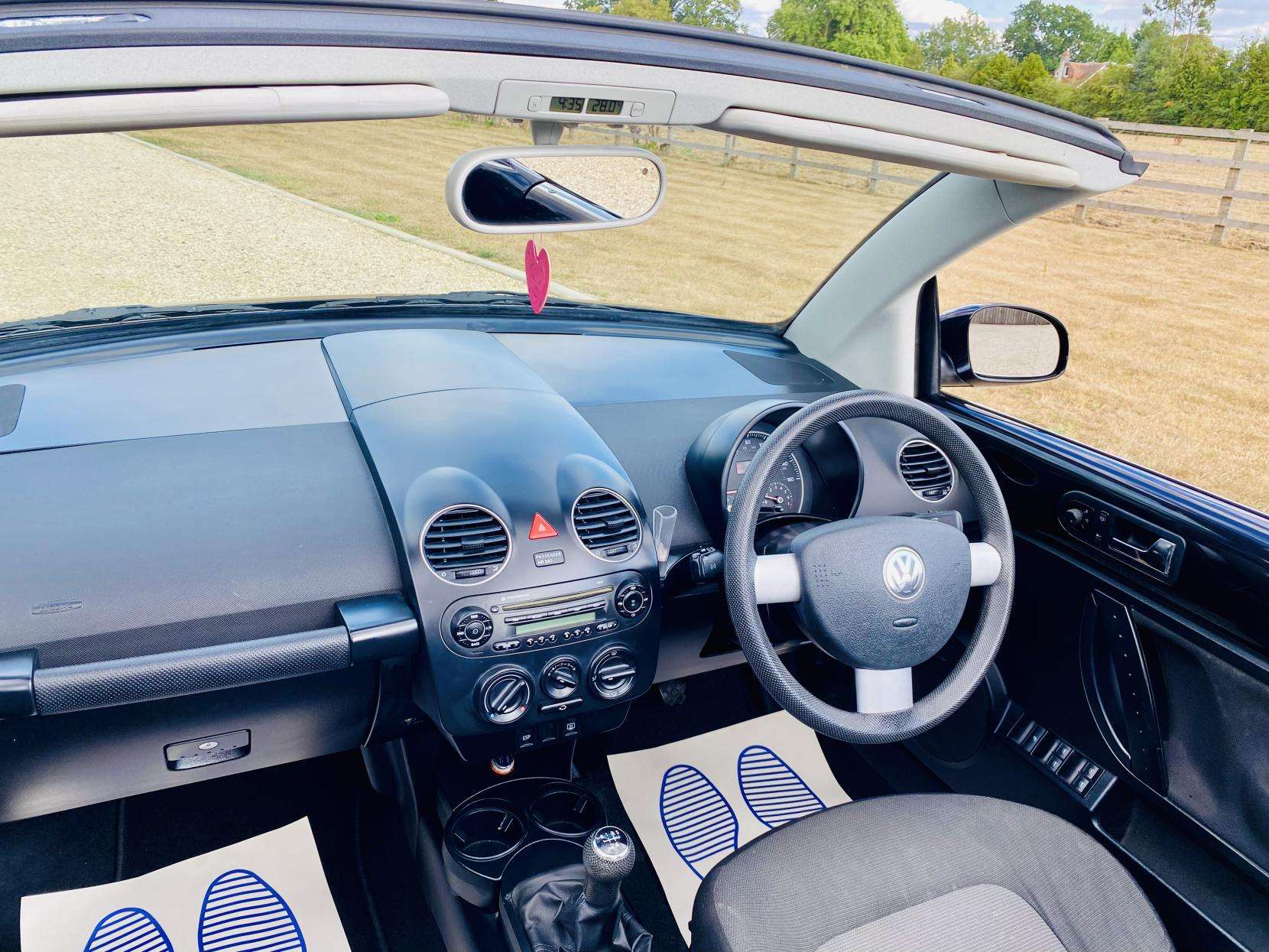 2010 VOLKSWAGEN BEETLE 2010 VOLKSWAGEN BEETLE