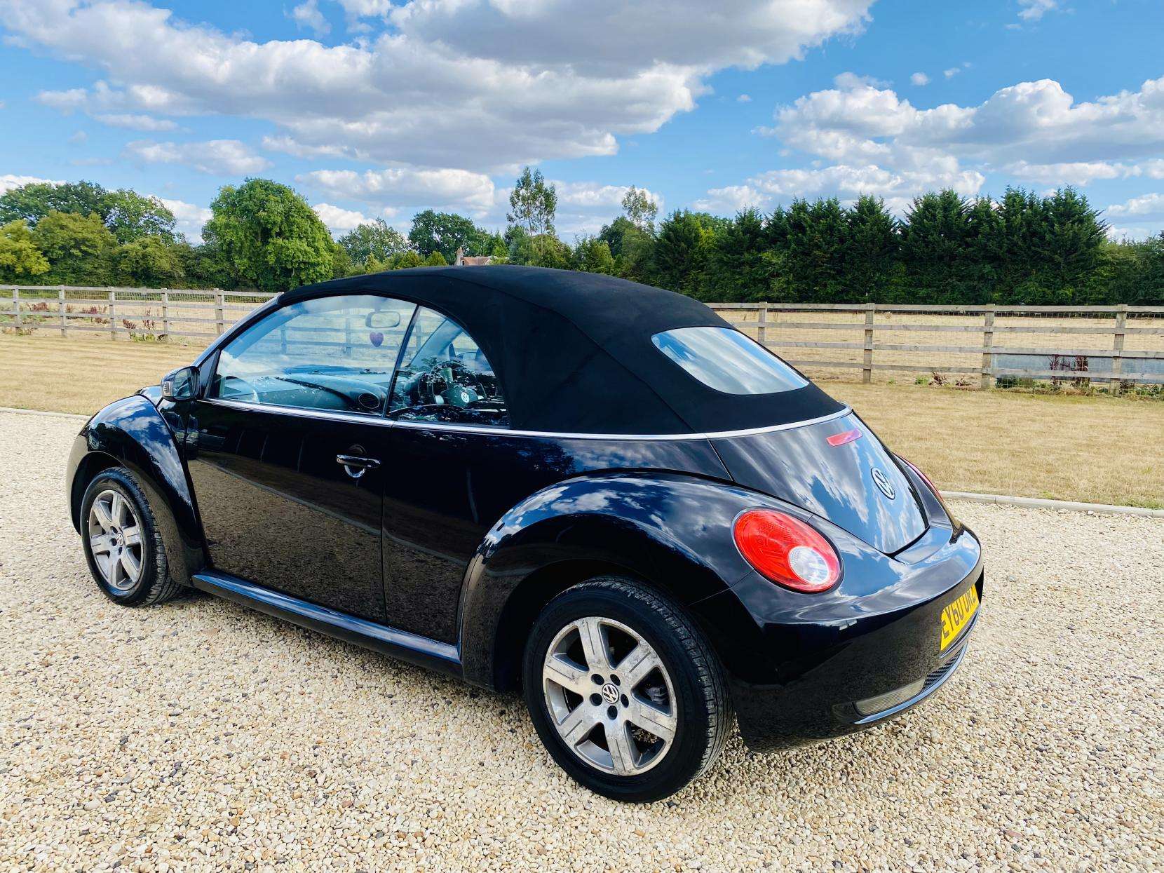 2010 VOLKSWAGEN BEETLE 2010 VOLKSWAGEN BEETLE