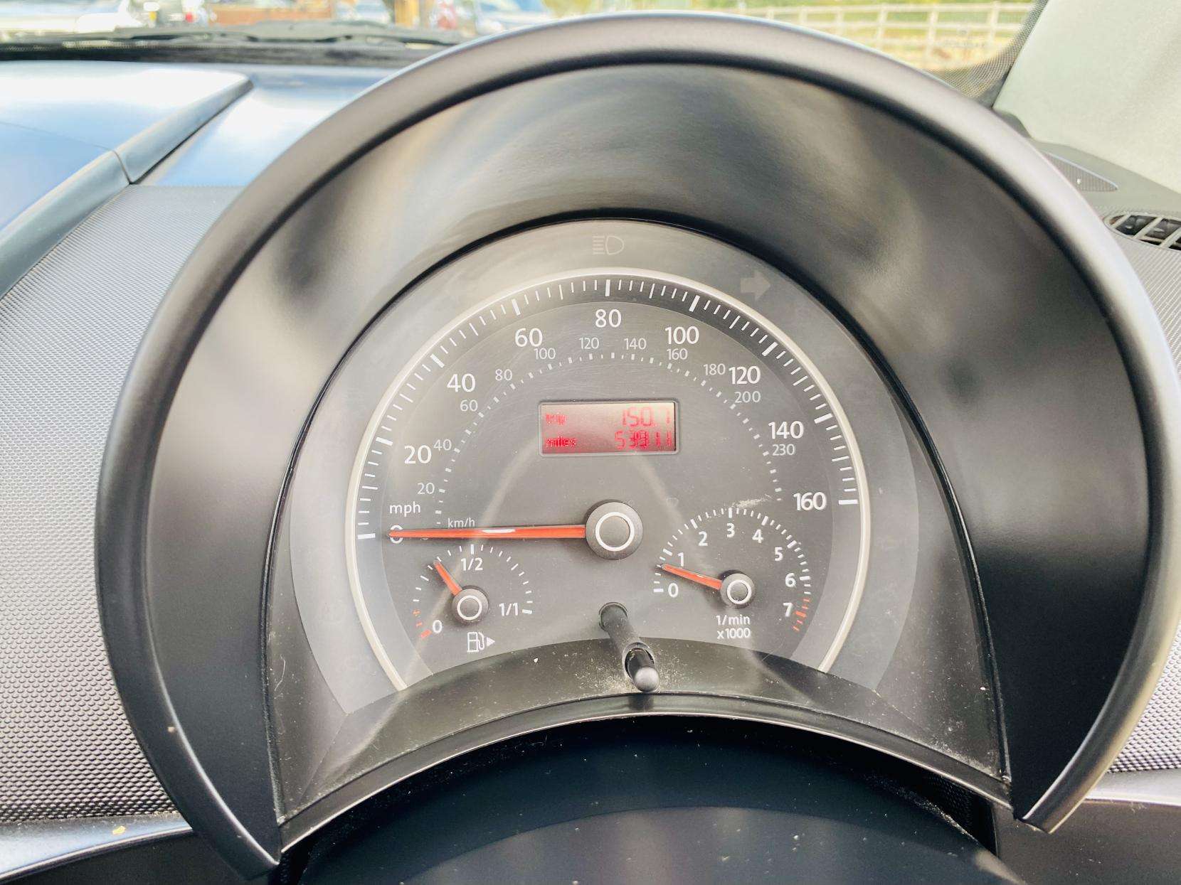 2010 VOLKSWAGEN BEETLE 2010 VOLKSWAGEN BEETLE