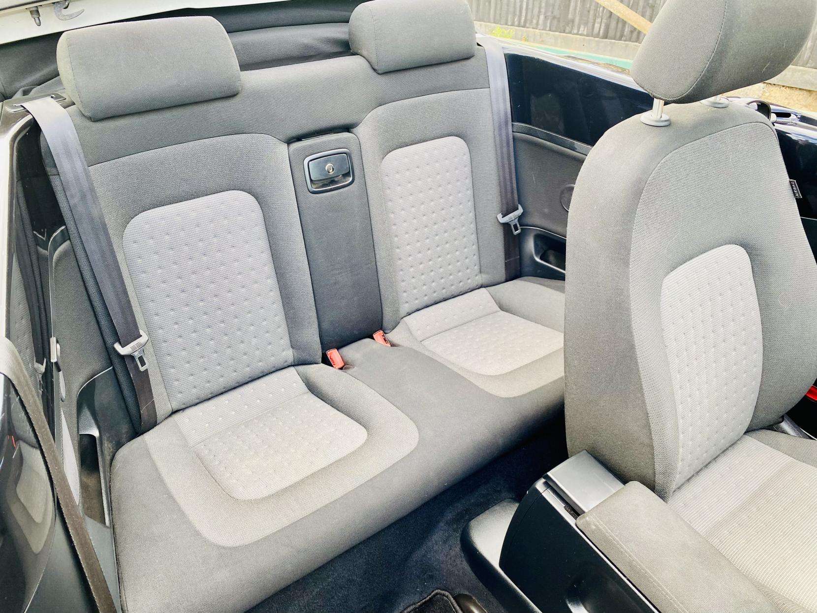 2010 VOLKSWAGEN BEETLE 2010 VOLKSWAGEN BEETLE