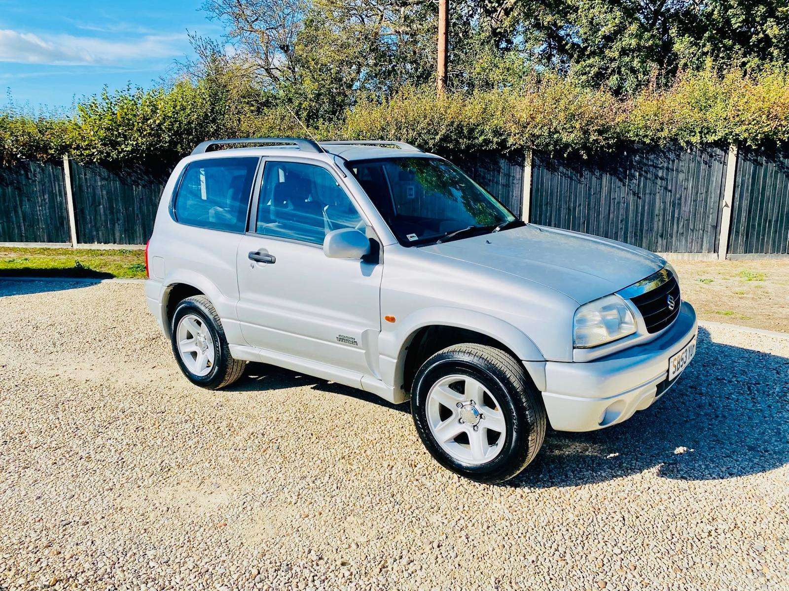 A 2003 SUZUKI GRAND VITARA 1.6 SE Estate 3dr Petrol Manual (193 g/km, 92 bhp) A 2003 SUZUKI GRAND VITARA 1.6 SE Estate 3dr Petrol Manual (193 g/km, 92 bhp)