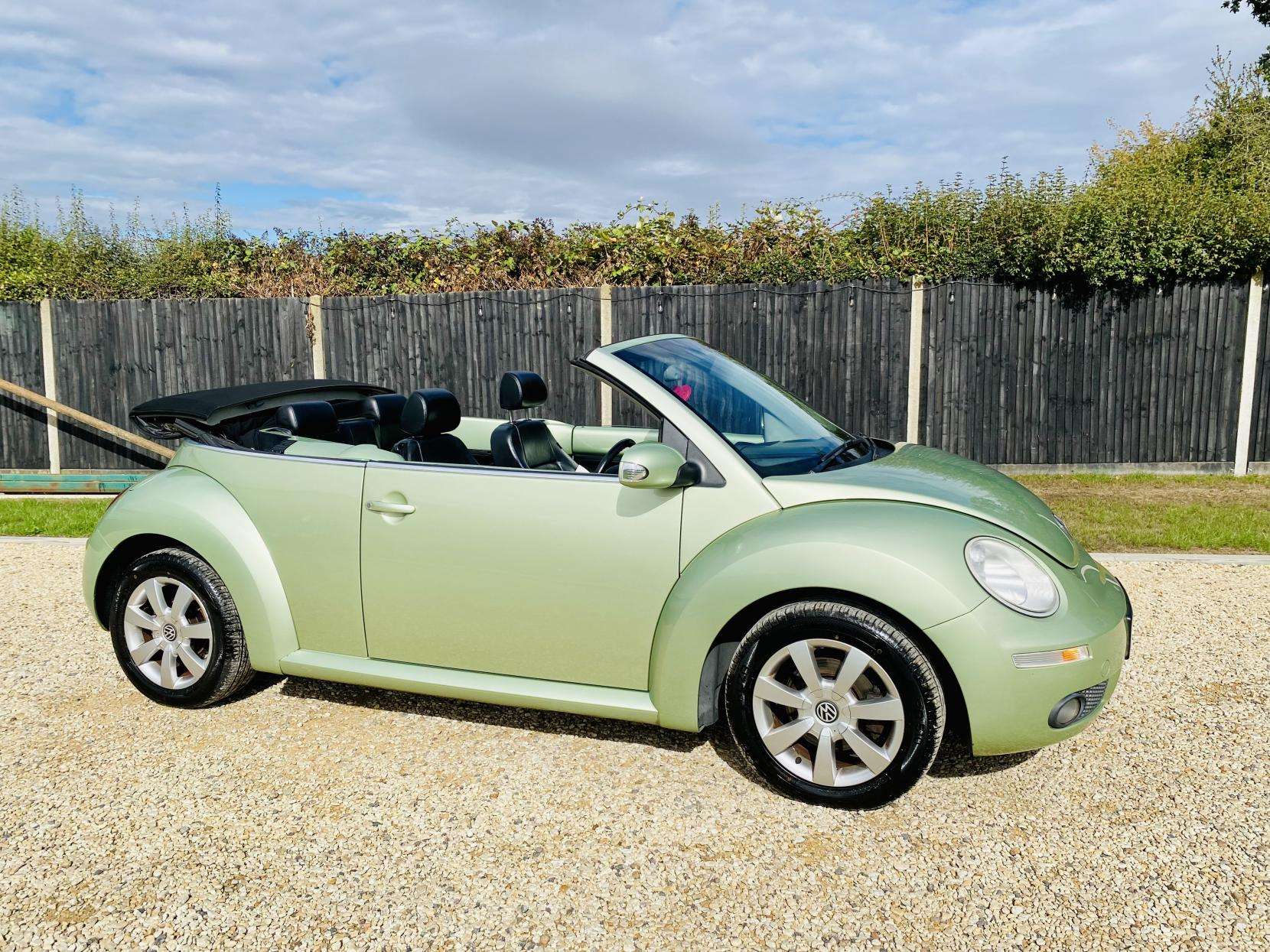 2006 VOLKSWAGEN BEETLE 2006 VOLKSWAGEN BEETLE