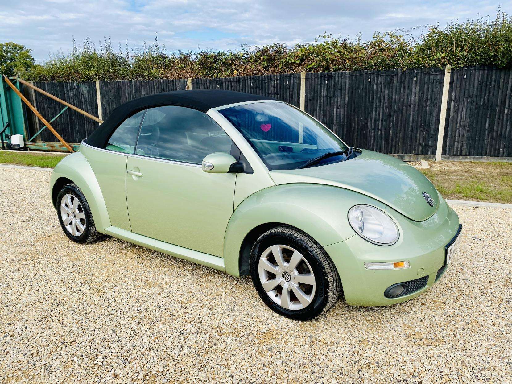 2006 VOLKSWAGEN BEETLE 2006 VOLKSWAGEN BEETLE