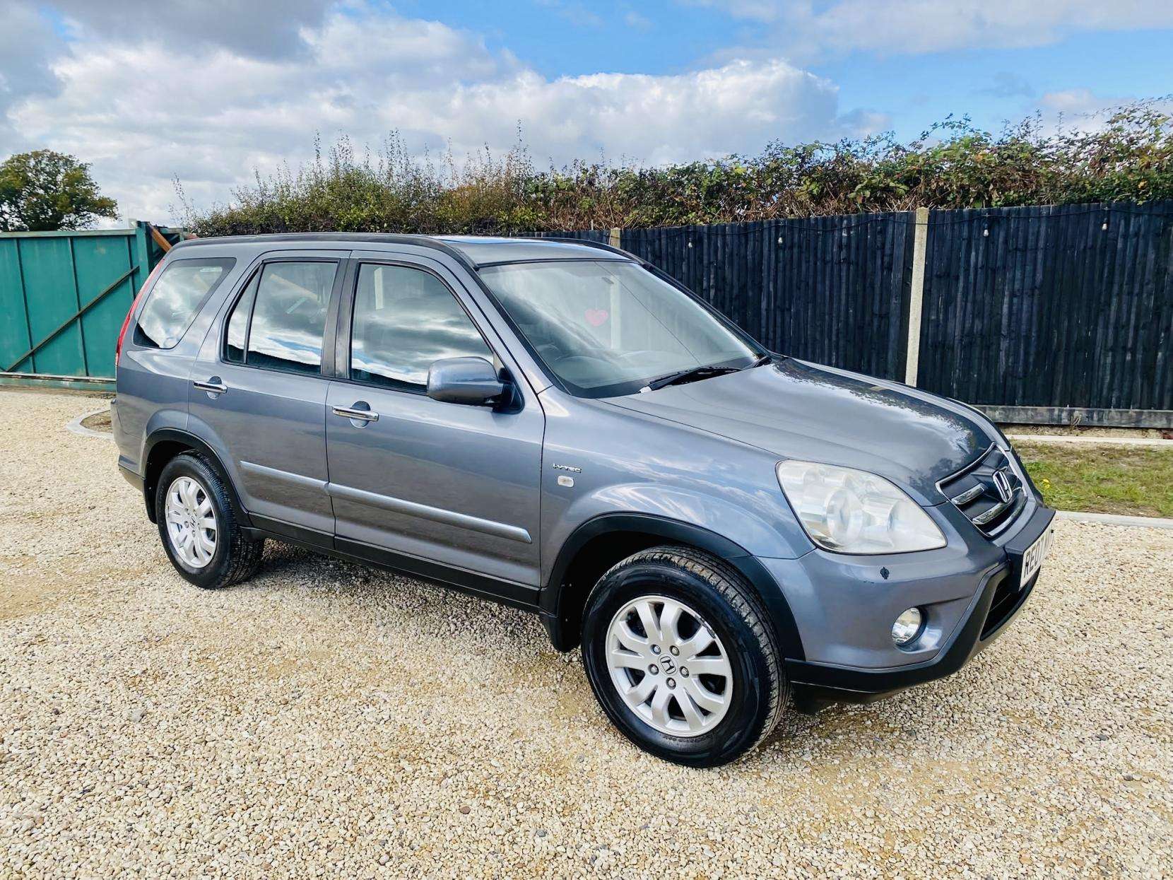 A 2007 HONDA CR-V 2.0 i-VTEC Sport SUV 5dr Petrol Manual (216 g/km, 150 bhp) A 2007 HONDA CR-V 2.0 i-VTEC Sport SUV 5dr Petrol Manual (216 g/km, 150 bhp)