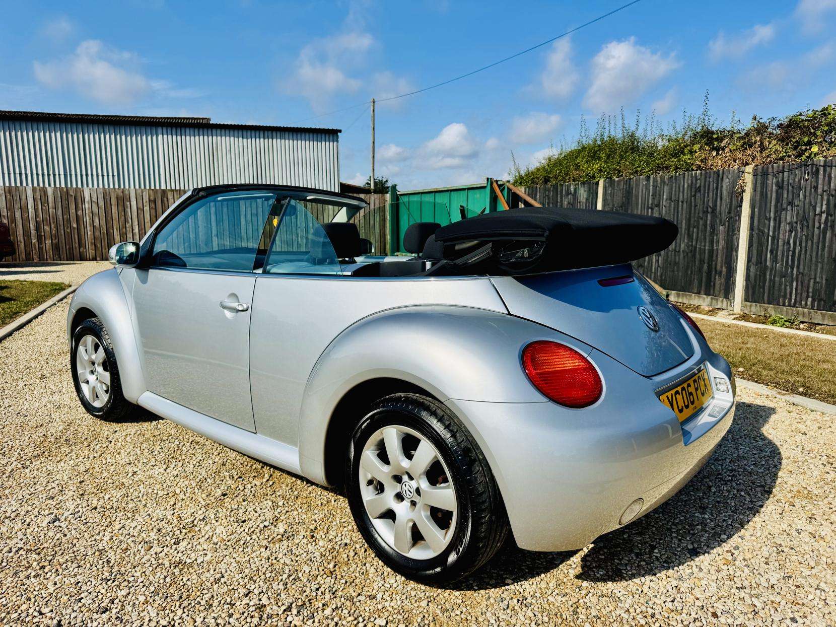 2006 VOLKSWAGEN BEETLE 2006 VOLKSWAGEN BEETLE