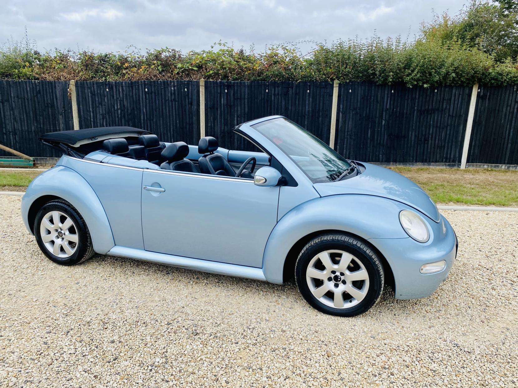 A 2003 VOLKSWAGEN BEETLE 2.0 S Cabriolet 2dr Petrol Auto Euro 4 (115 ps) A 2003 VOLKSWAGEN BEETLE 2.0 S Cabriolet 2dr Petrol Auto Euro 4 (115 ps)