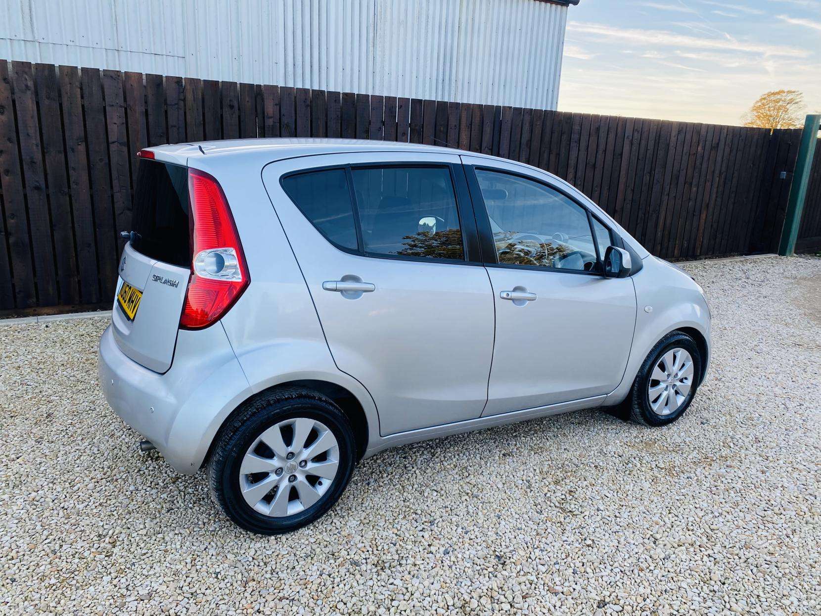 A 2010 SUZUKI SPLASH 1.2 GLS + MPV 5dr Petrol Auto Euro 4 (86 ps) A 2010 SUZUKI SPLASH 1.2 GLS + MPV 5dr Petrol Auto Euro 4 (86 ps)