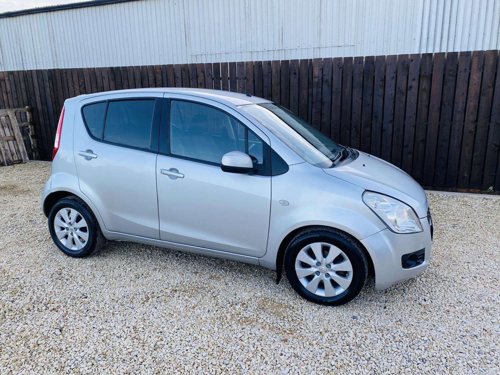A 2010 SUZUKI SPLASH 1.2 GLS + MPV 5dr Petrol Auto Euro 4 (86 ps) A 2010 SUZUKI SPLASH 1.2 GLS + MPV 5dr Petrol Auto Euro 4 (86 ps)