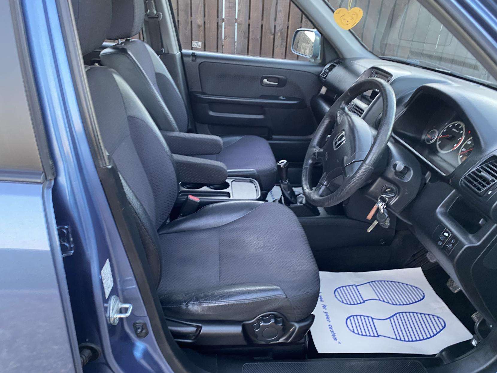 2004 HONDA CR-V 2004 HONDA CR-V
