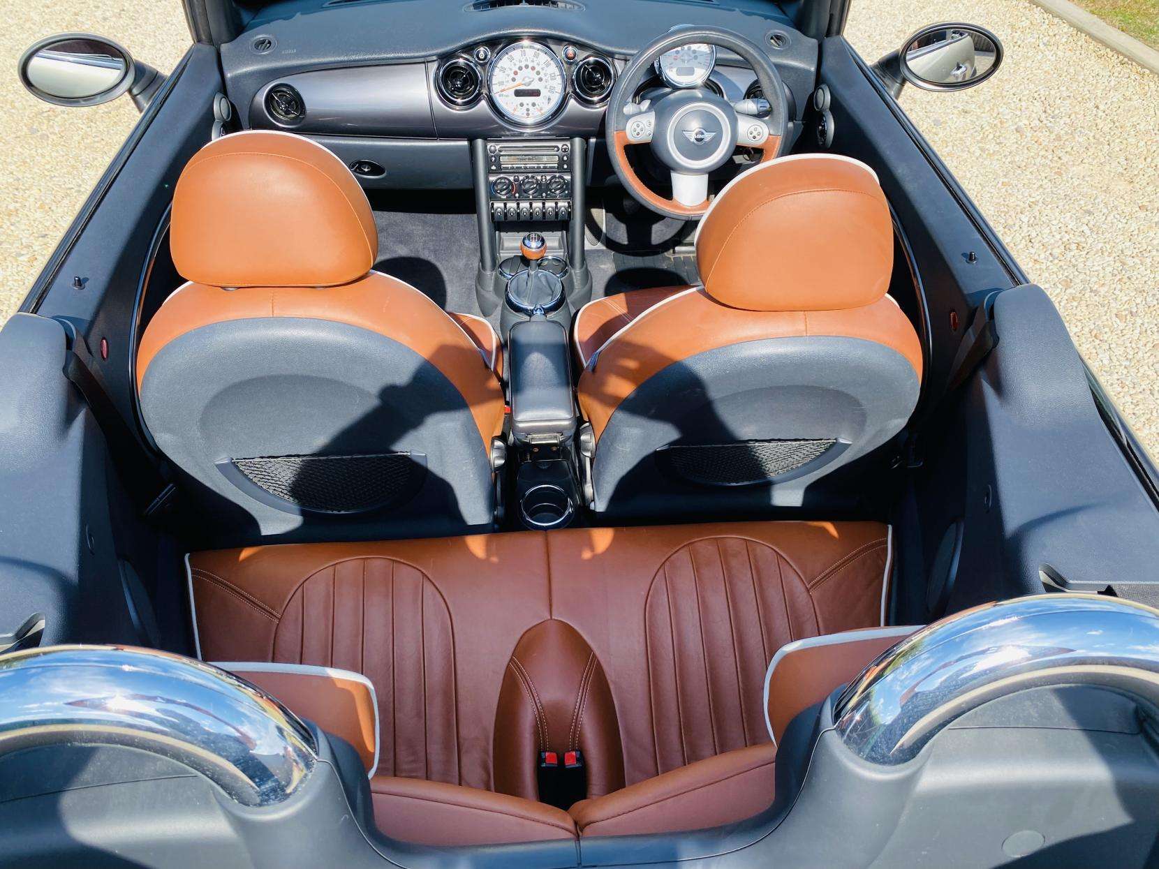 2007 MINI CONVERTIBLE 2007 MINI CONVERTIBLE