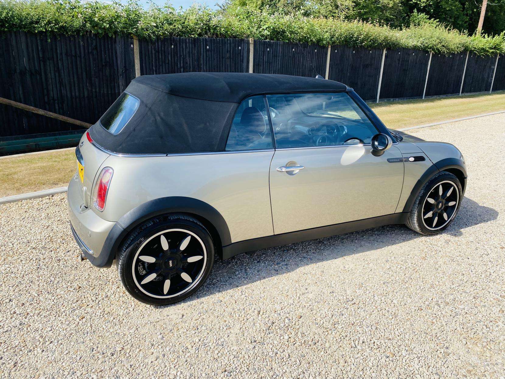 A 2007 MINI CONVERTIBLE 1.6 One Sidewalk Convertible 2dr Petrol Manual Euro 4 (90 ps) A 2007 MINI CONVERTIBLE 1.6 One Sidewalk Convertible 2dr Petrol Manual Euro 4 (90 ps)