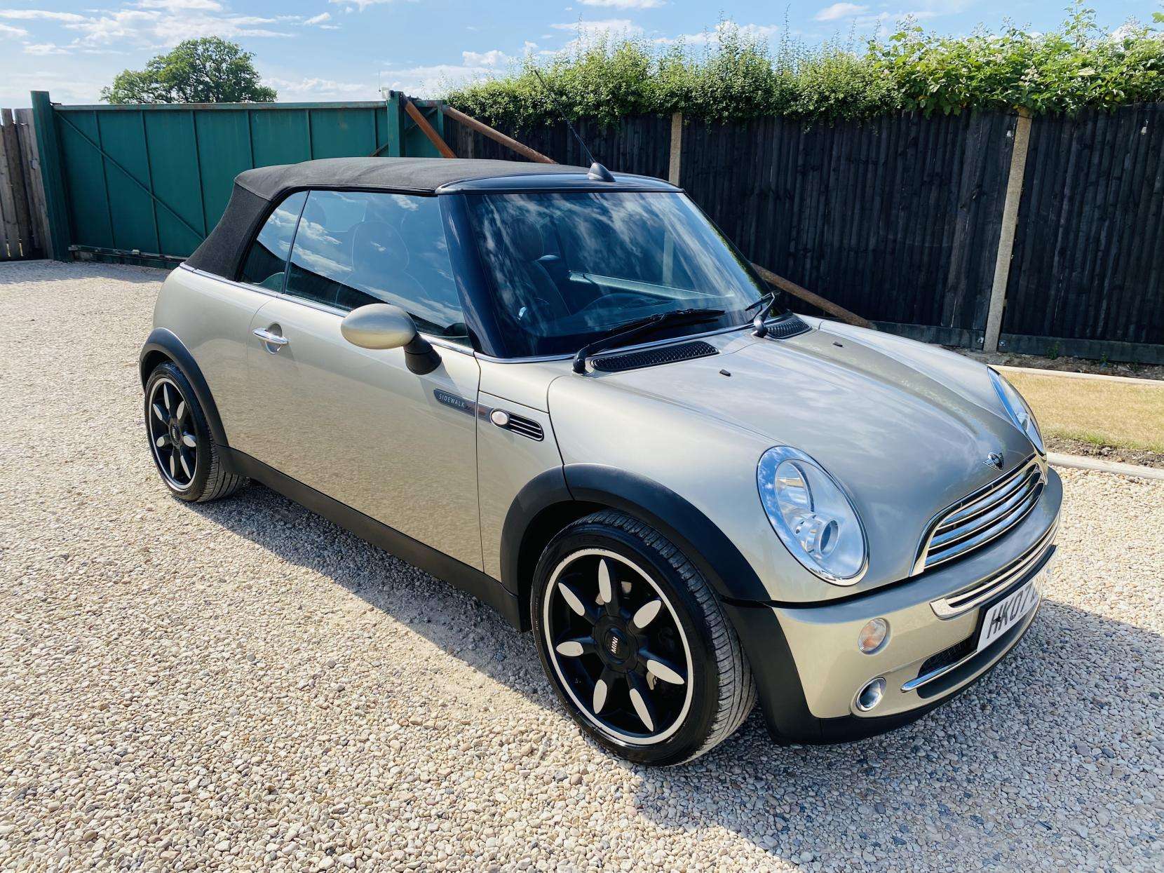 A 2007 MINI CONVERTIBLE 1.6 One Sidewalk Convertible 2dr Petrol Manual Euro 4 (90 ps) A 2007 MINI CONVERTIBLE 1.6 One Sidewalk Convertible 2dr Petrol Manual Euro 4 (90 ps)