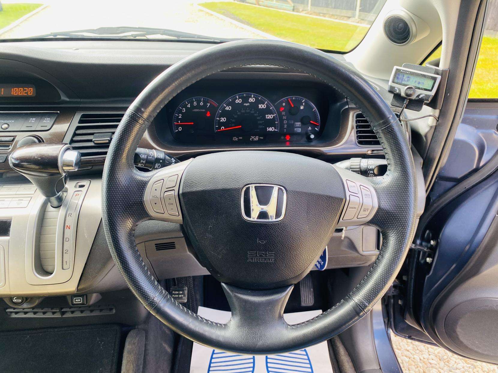 2007 HONDA FR-V 2007 HONDA FR-V