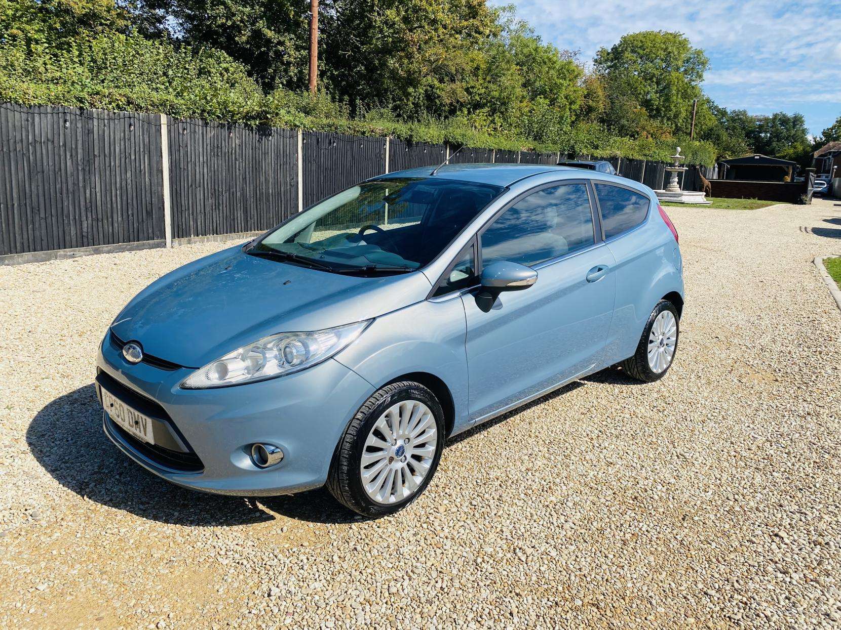 2010 FORD FIESTA 2010 FORD FIESTA