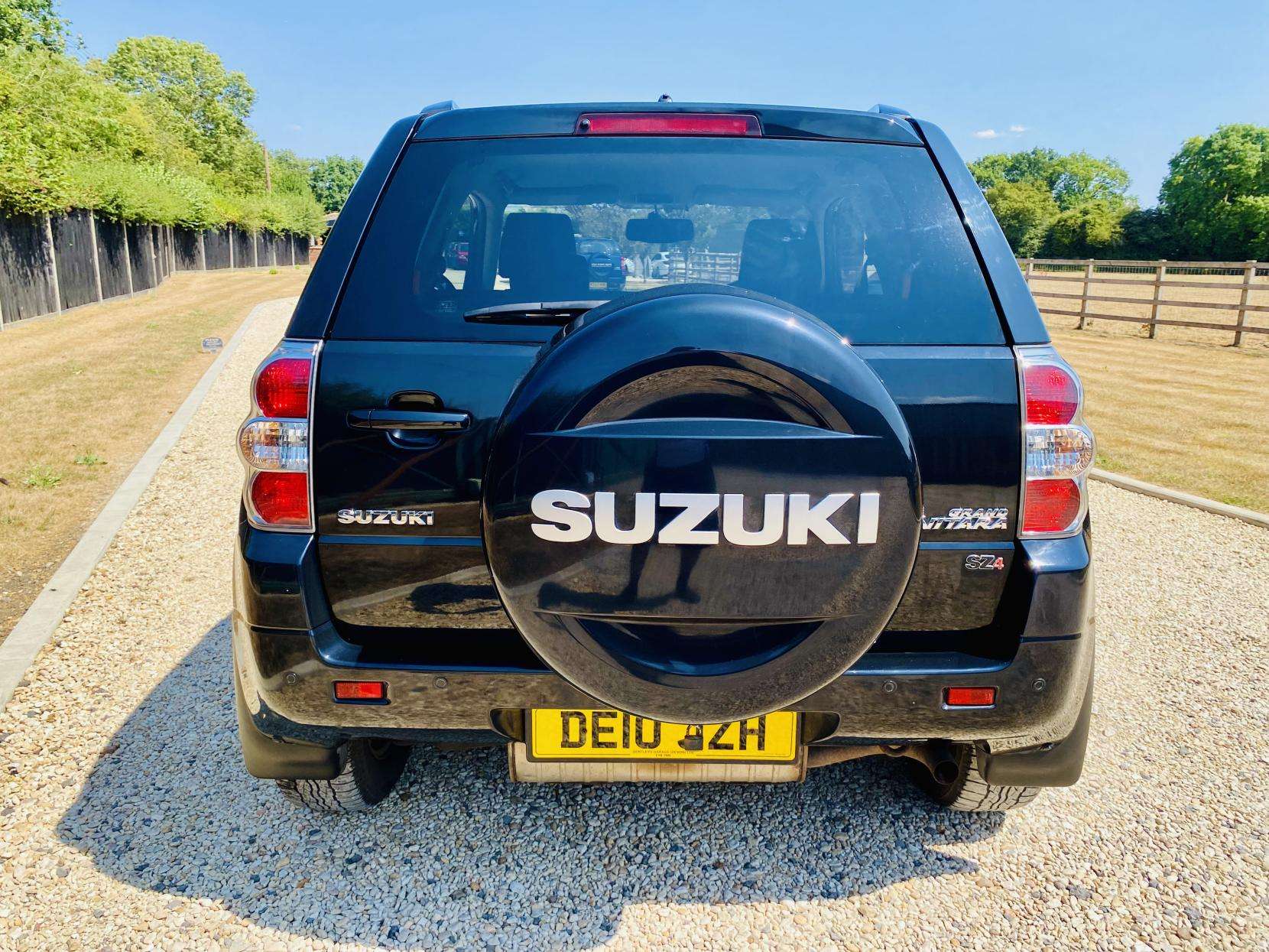 2010 SUZUKI GRAND VITARA 2010 SUZUKI GRAND VITARA