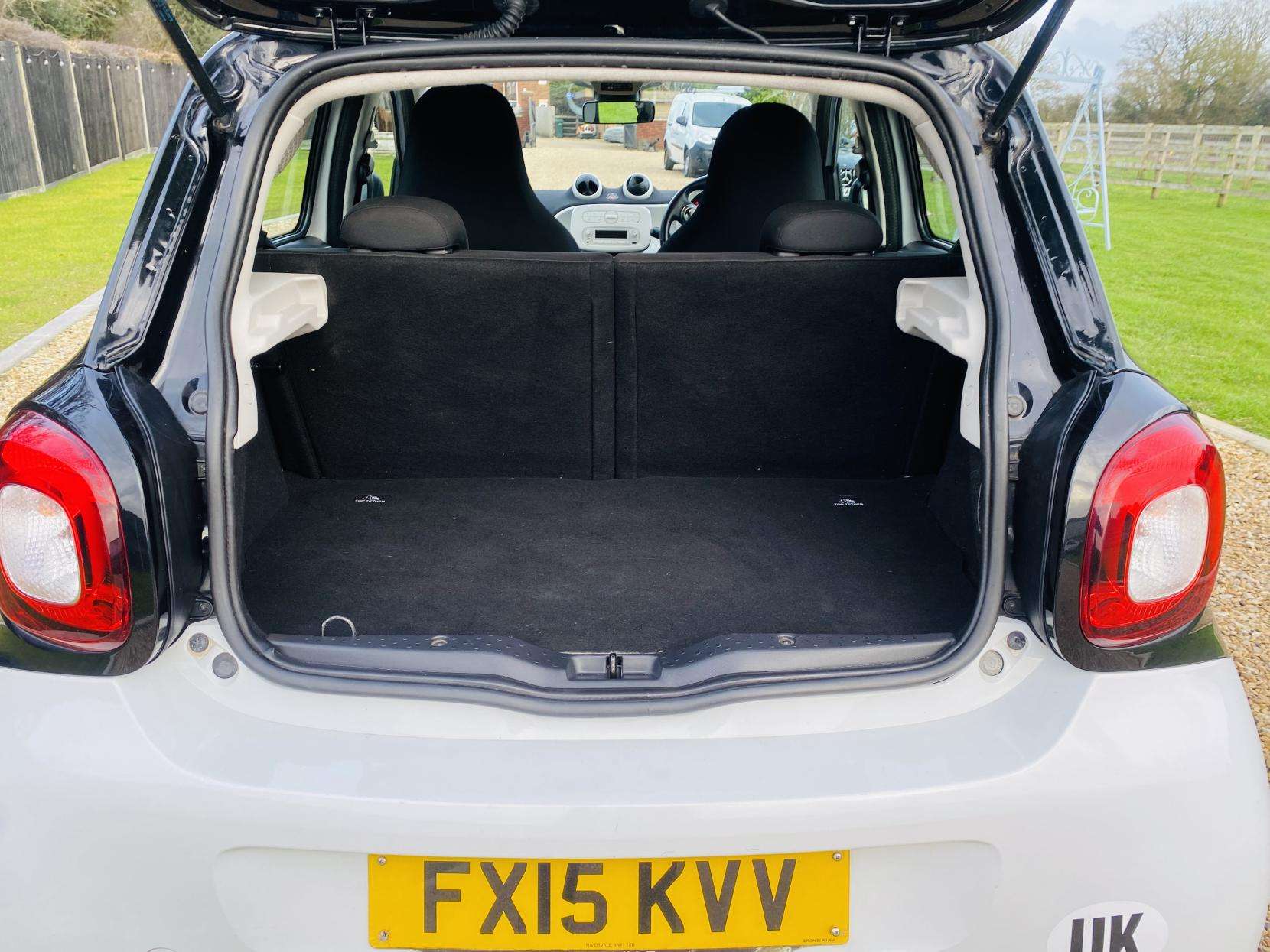 2015 SMART FORFOUR 2015 SMART FORFOUR