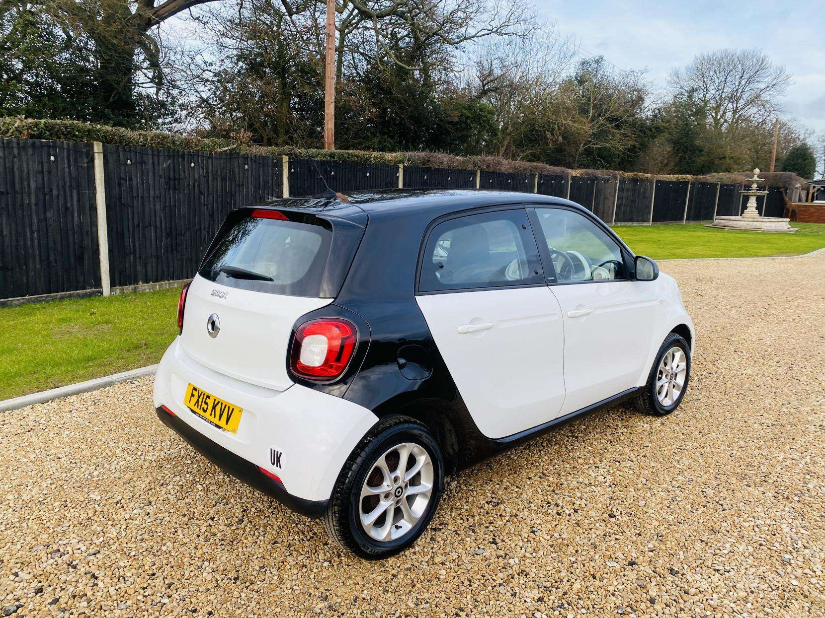 2015 SMART FORFOUR 2015 SMART FORFOUR