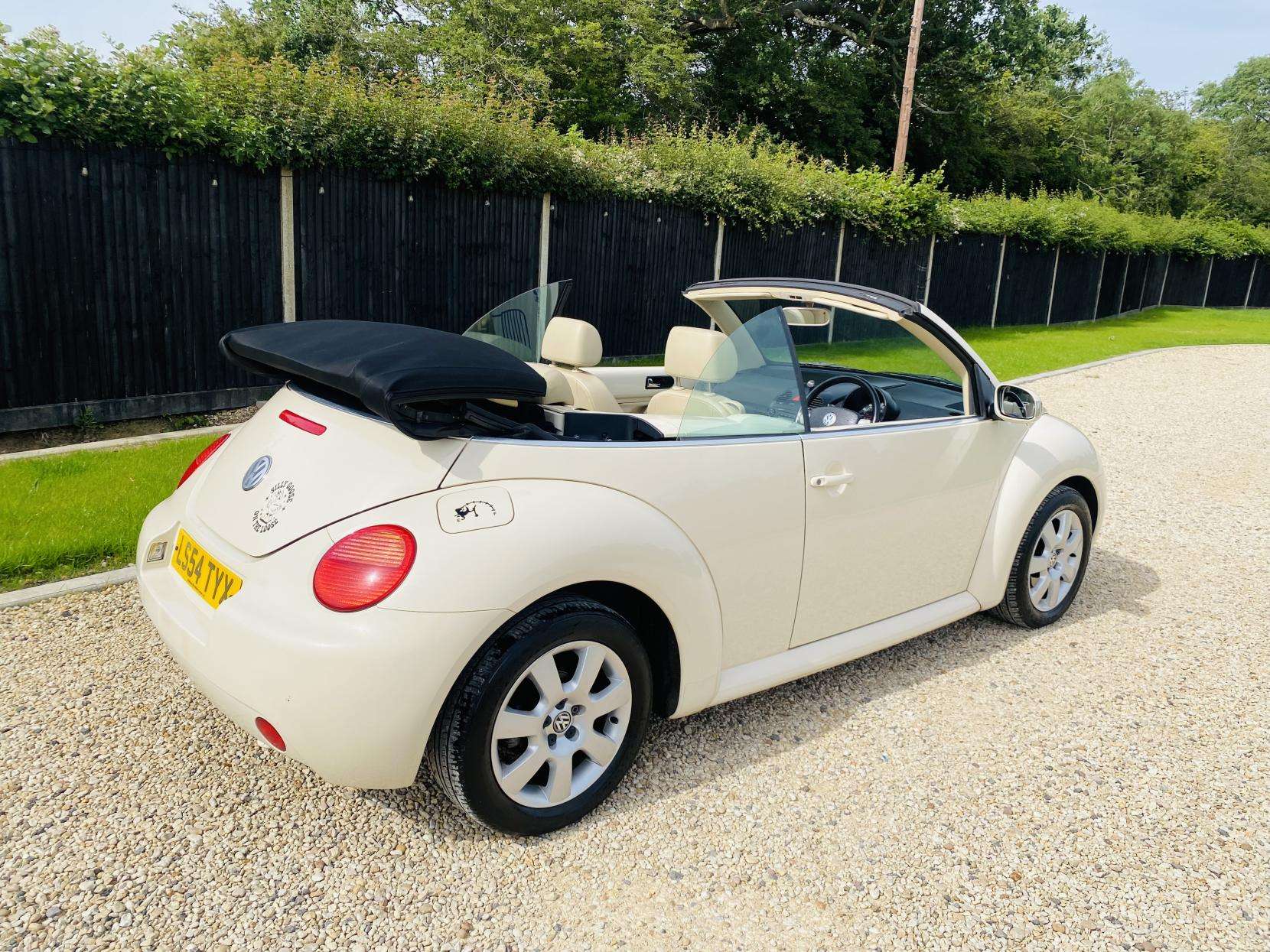 2004 VOLKSWAGEN BEETLE 2004 VOLKSWAGEN BEETLE