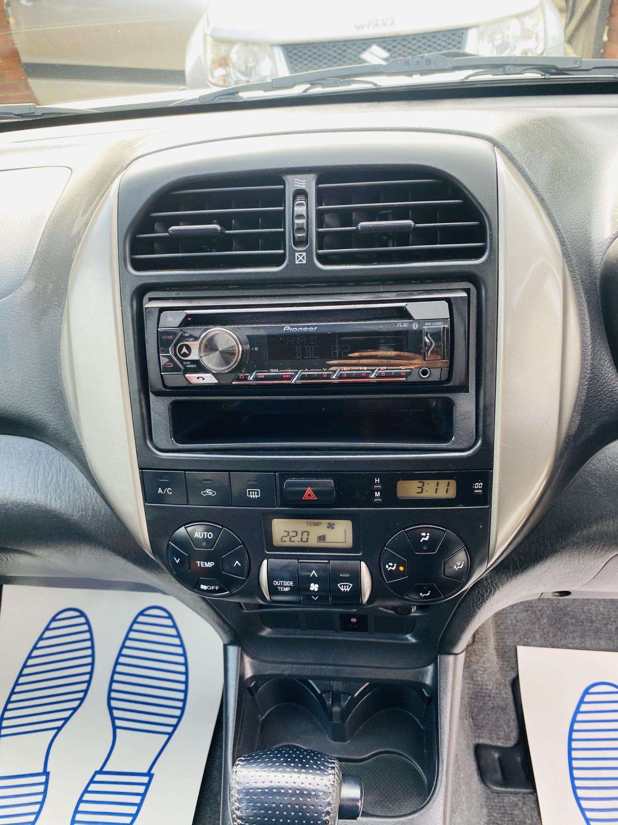 2004 TOYOTA RAV4 2004 TOYOTA RAV4