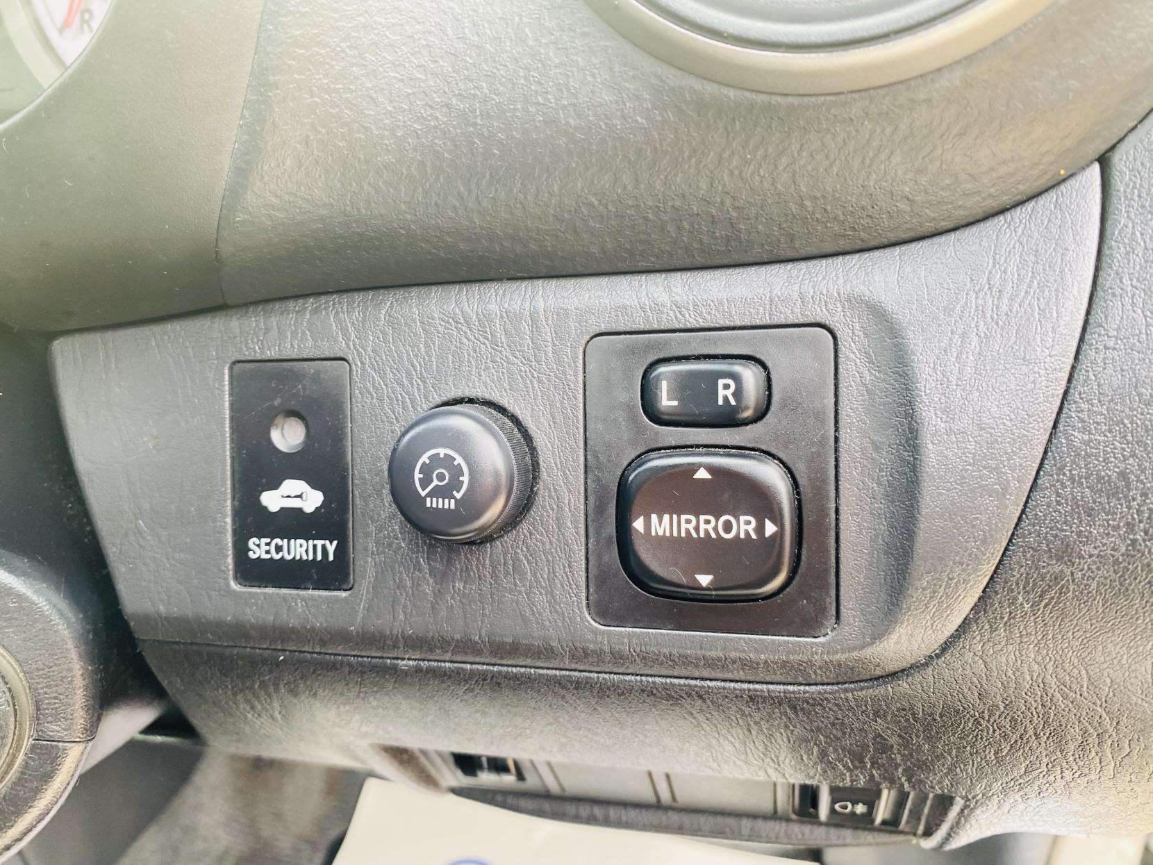 2004 TOYOTA RAV4 2004 TOYOTA RAV4