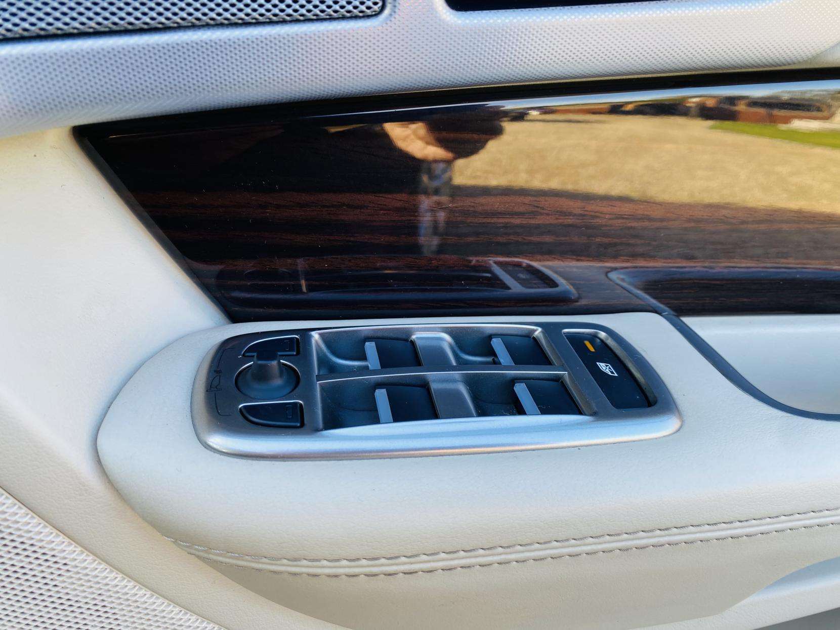 2015 JAGUAR XF 2015 JAGUAR XF