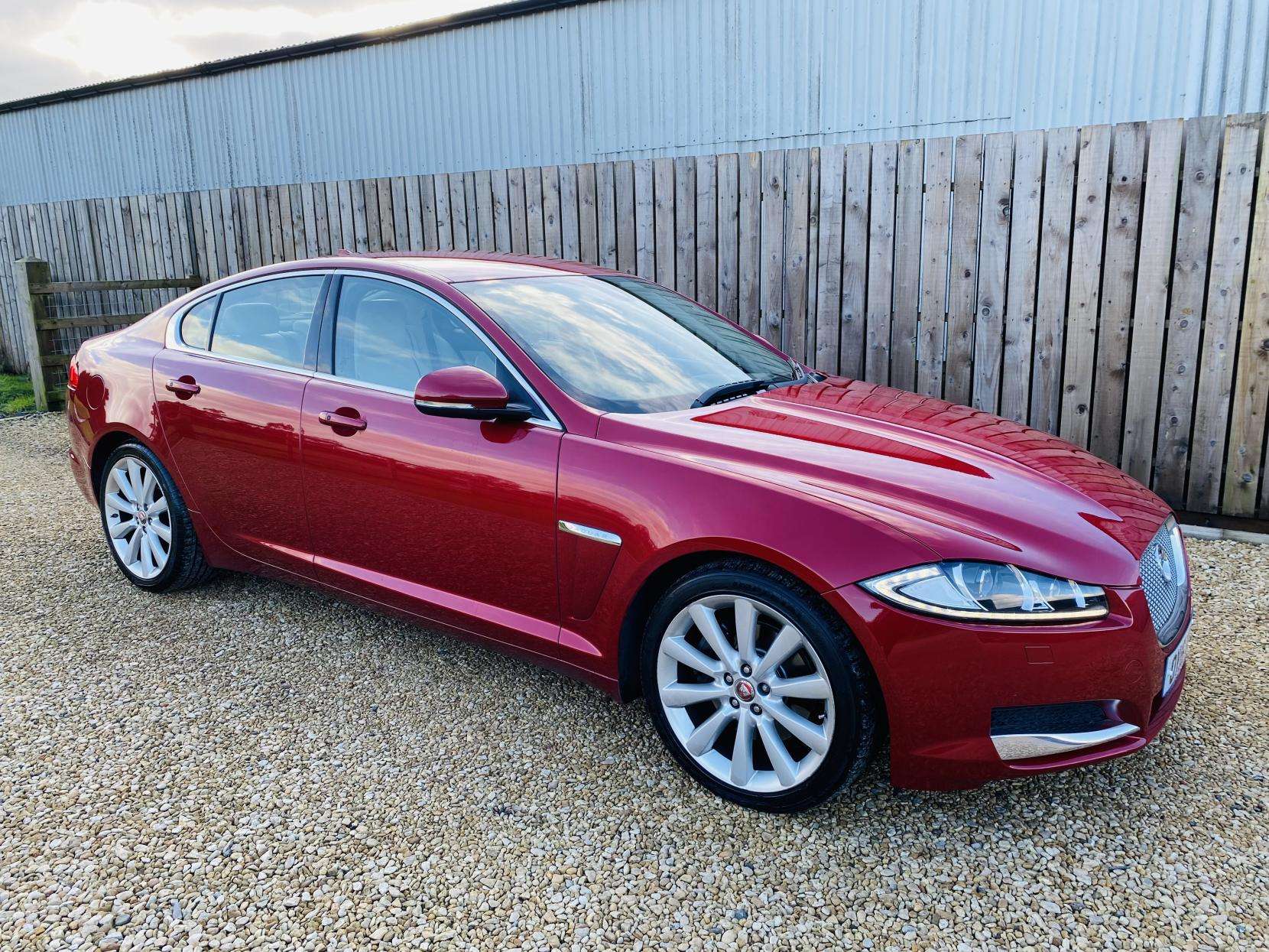 2015 JAGUAR XF 2015 JAGUAR XF