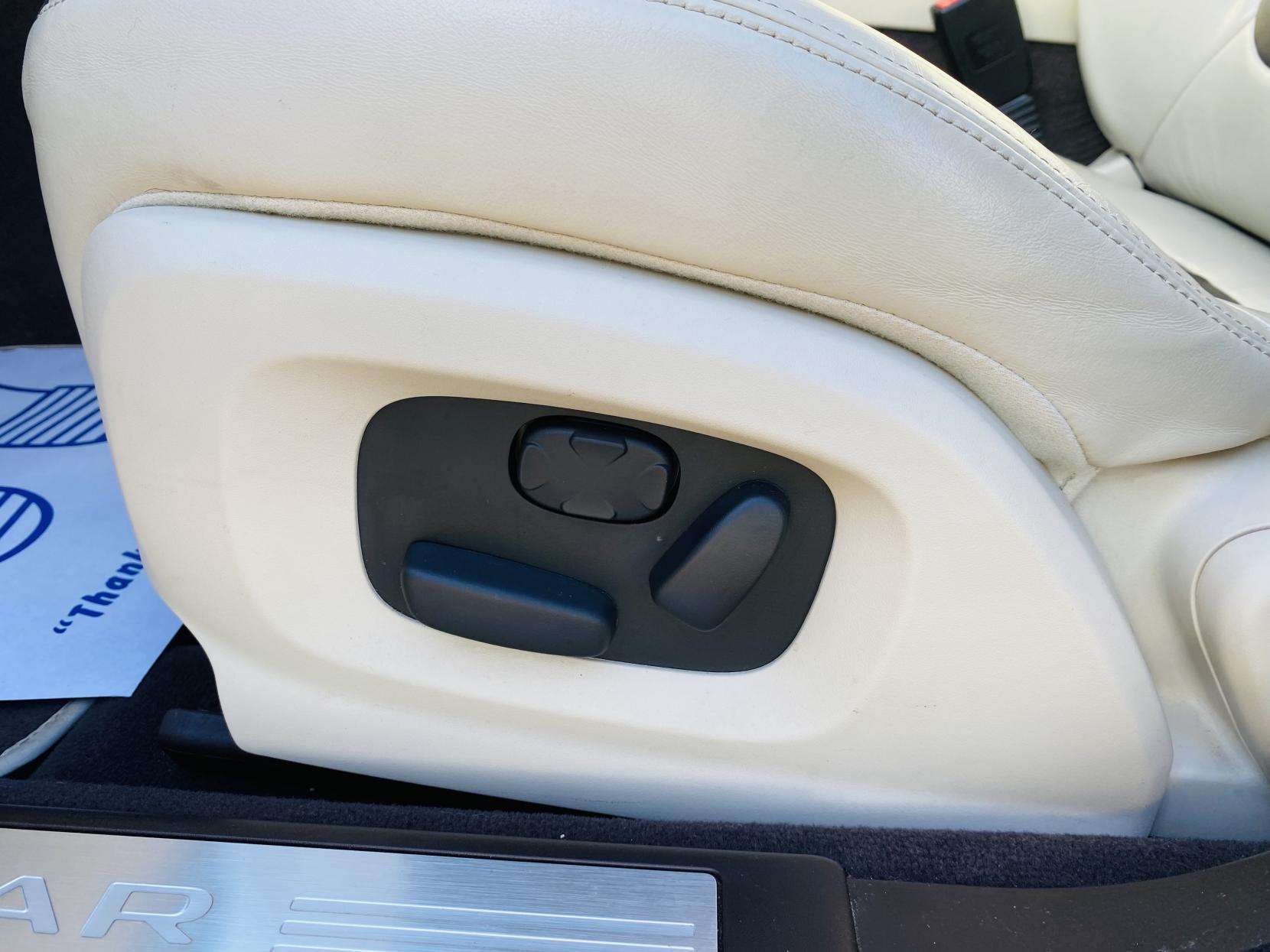 2015 JAGUAR XF 2015 JAGUAR XF