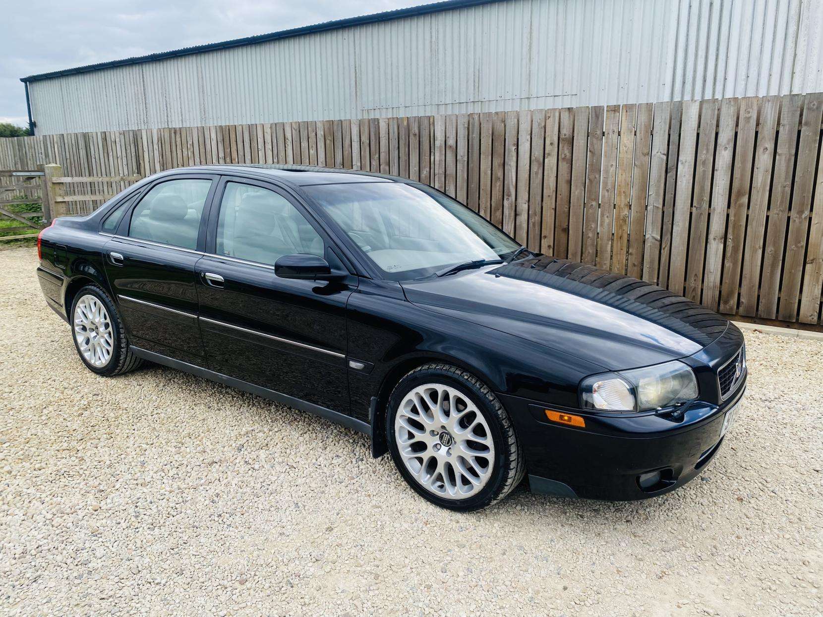 A 2005 VOLVO S80 2.9 T6 SE Saloon 4dr Petrol Geartronic (259 g/km, 272 bhp) A 2005 VOLVO S80 2.9 T6 SE Saloon 4dr Petrol Geartronic (259 g/km, 272 bhp)
