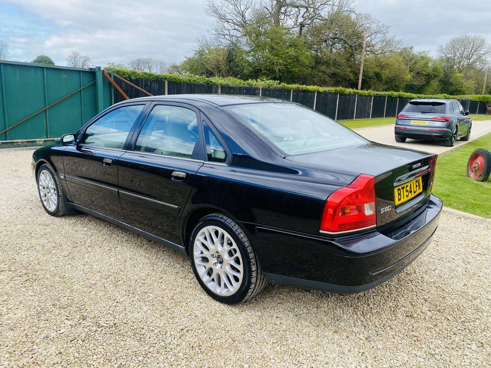 2005 VOLVO S80 2005 VOLVO S80