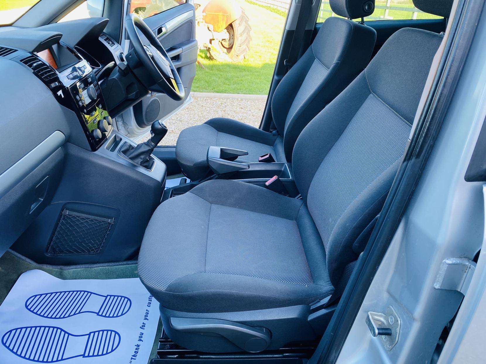 2012 VAUXHALL ZAFIRA 2012 VAUXHALL ZAFIRA