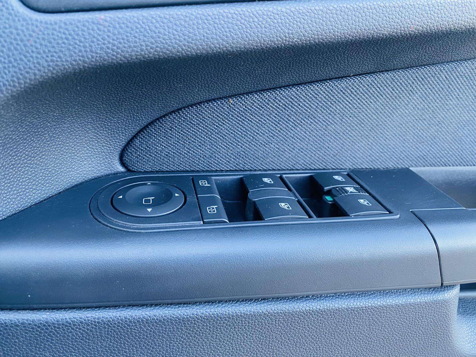 2012 VAUXHALL ZAFIRA 2012 VAUXHALL ZAFIRA