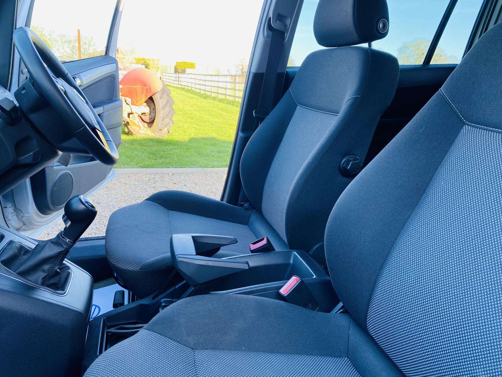 2012 VAUXHALL ZAFIRA 2012 VAUXHALL ZAFIRA