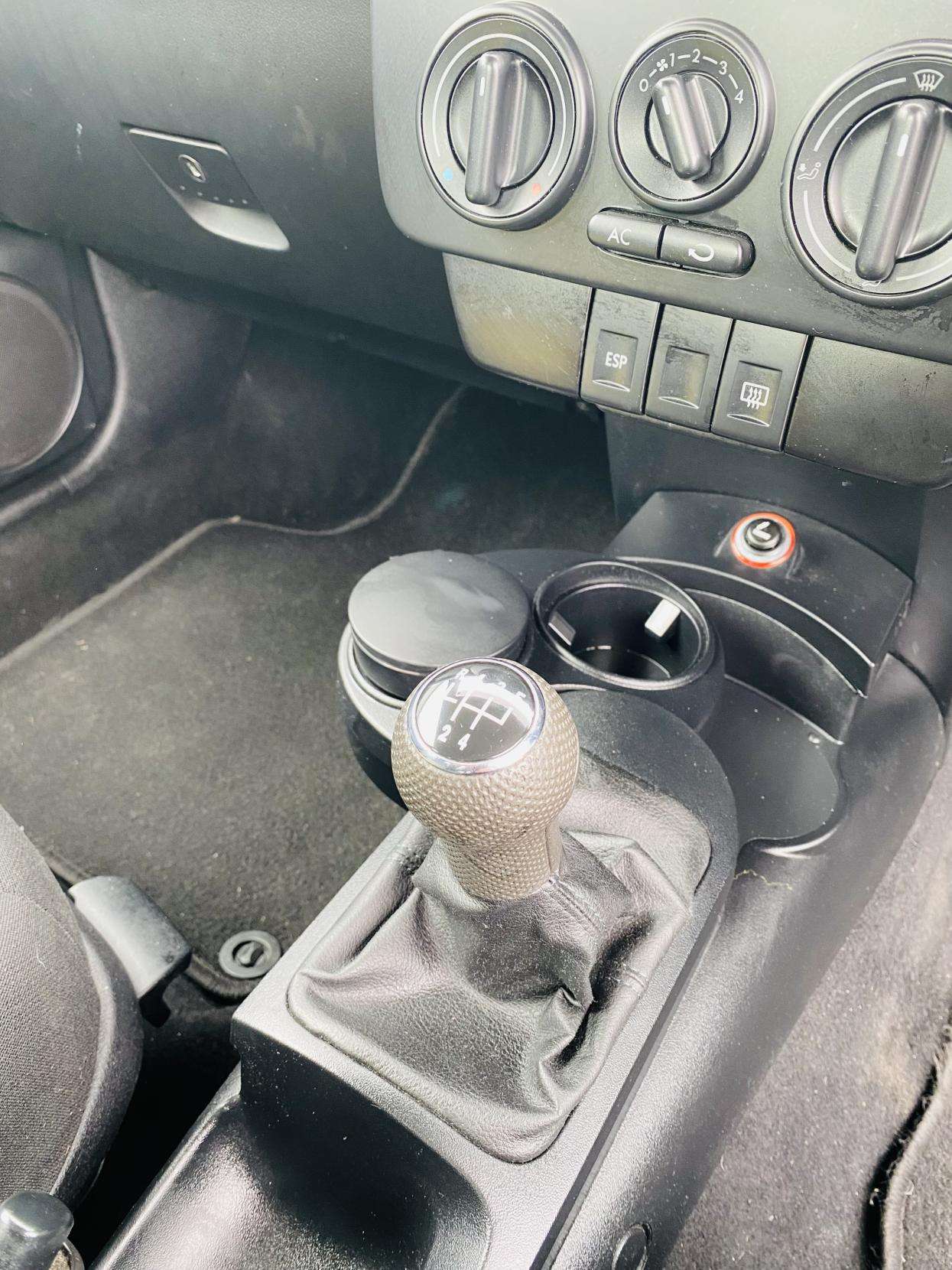 2011 VOLKSWAGEN BEETLE 2011 VOLKSWAGEN BEETLE