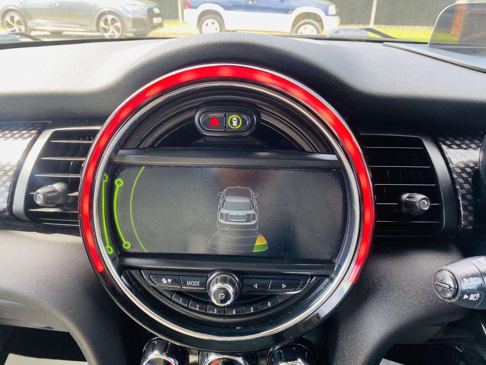 2015 MINI HATCH 2015 MINI HATCH