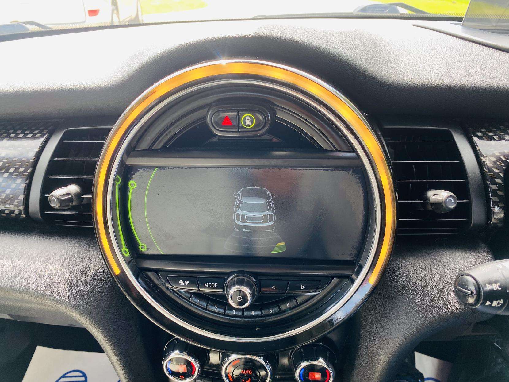 2015 MINI HATCH 2015 MINI HATCH