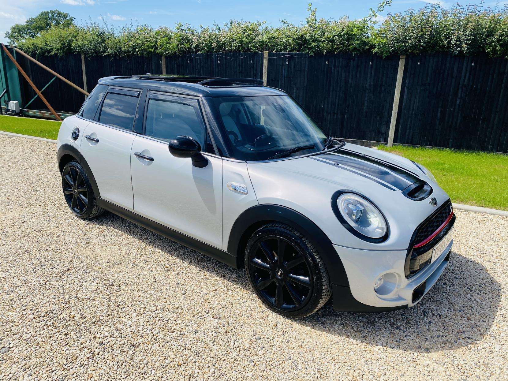2015 MINI HATCH 2015 MINI HATCH