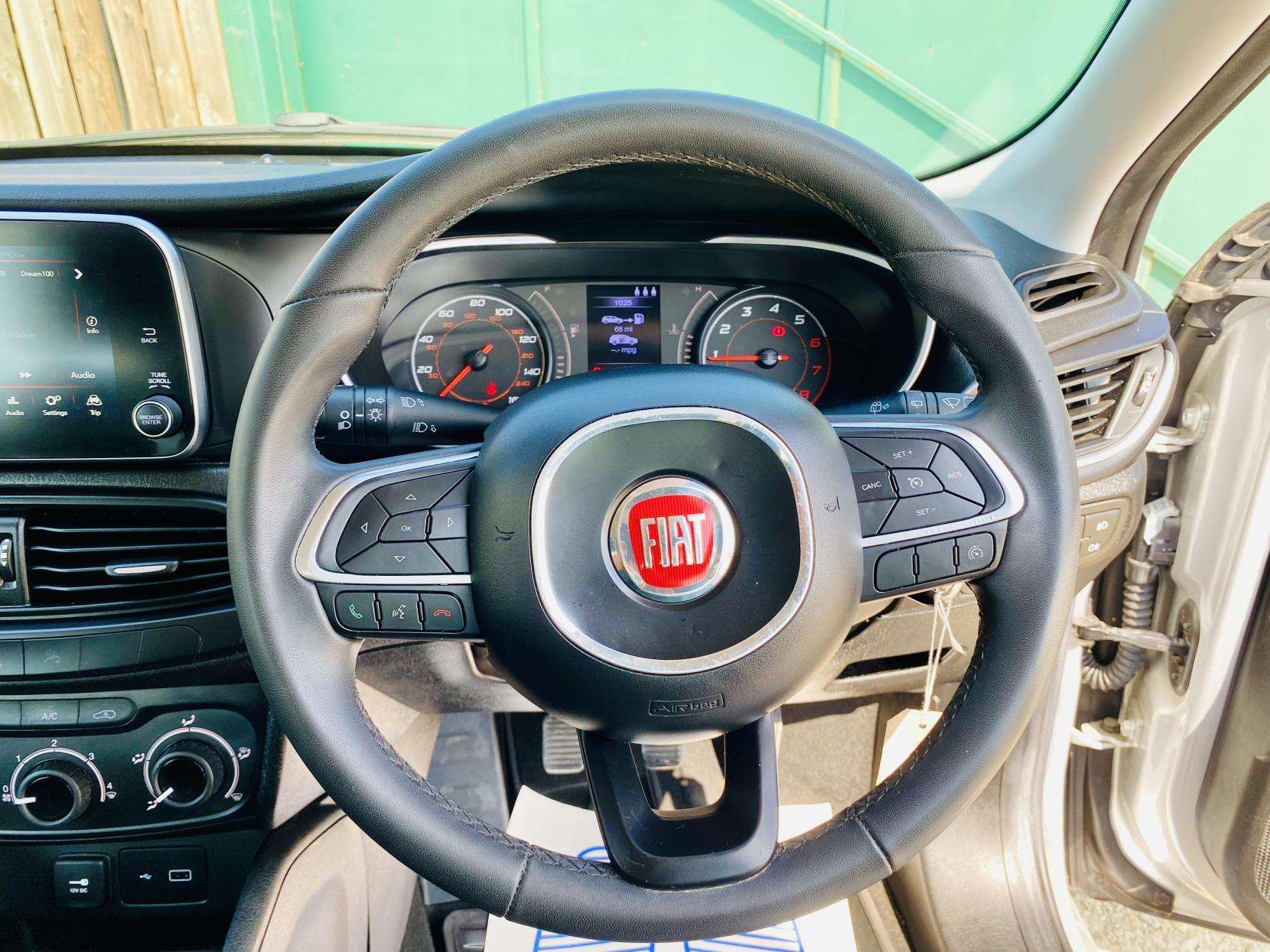 2019 FIAT TIPO 2019 FIAT TIPO
