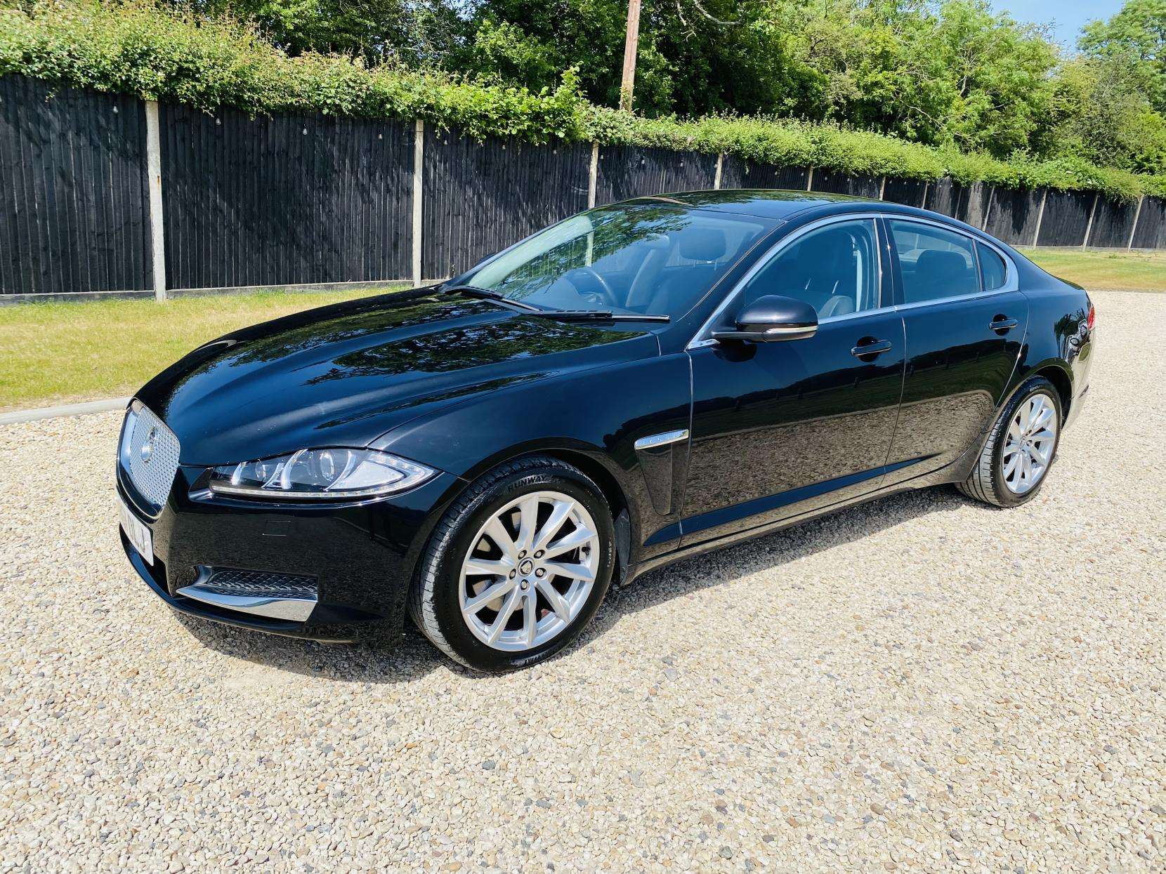 2012 JAGUAR XF 2012 JAGUAR XF