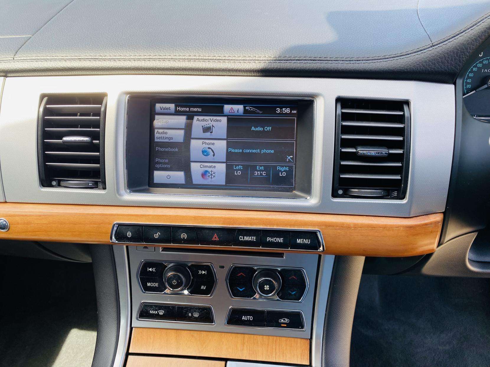 2012 JAGUAR XF 2012 JAGUAR XF