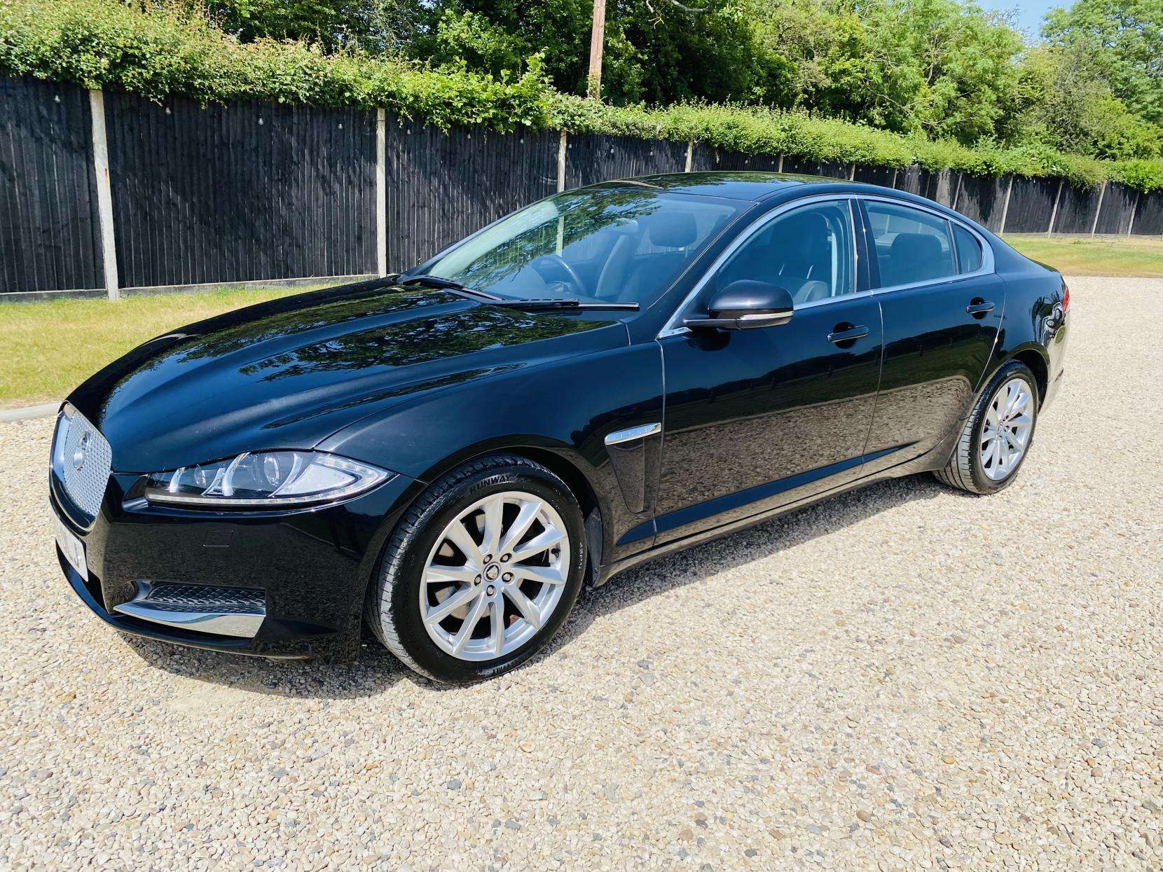 2012 JAGUAR XF 2012 JAGUAR XF