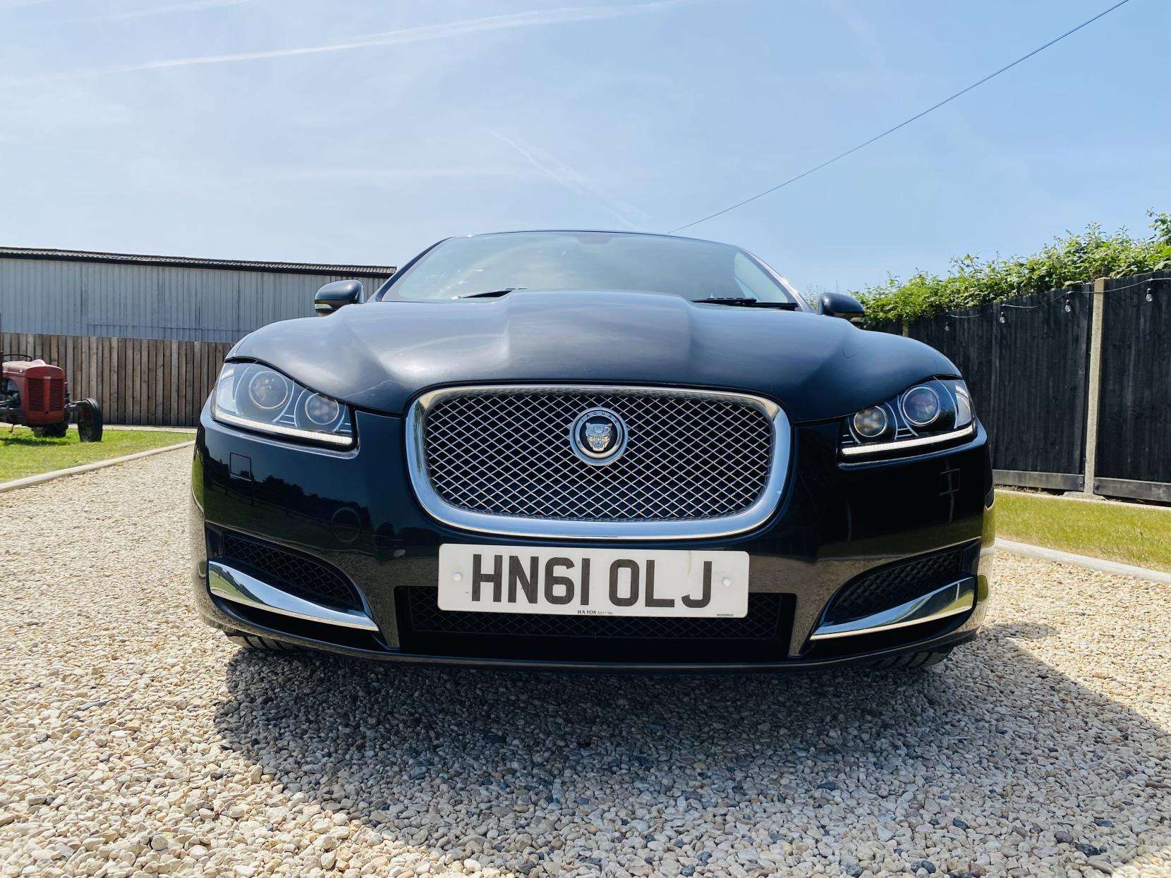 2012 JAGUAR XF 2012 JAGUAR XF