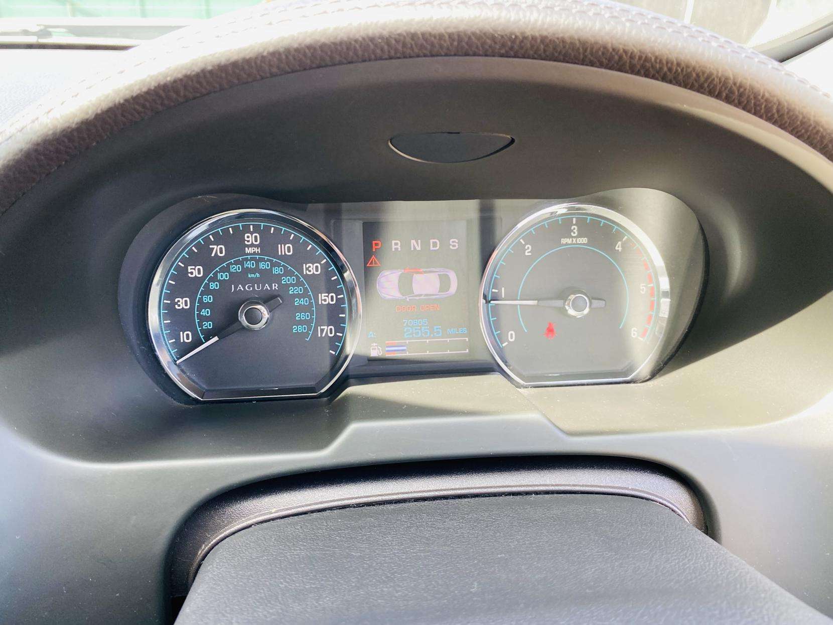 2012 JAGUAR XF 2012 JAGUAR XF