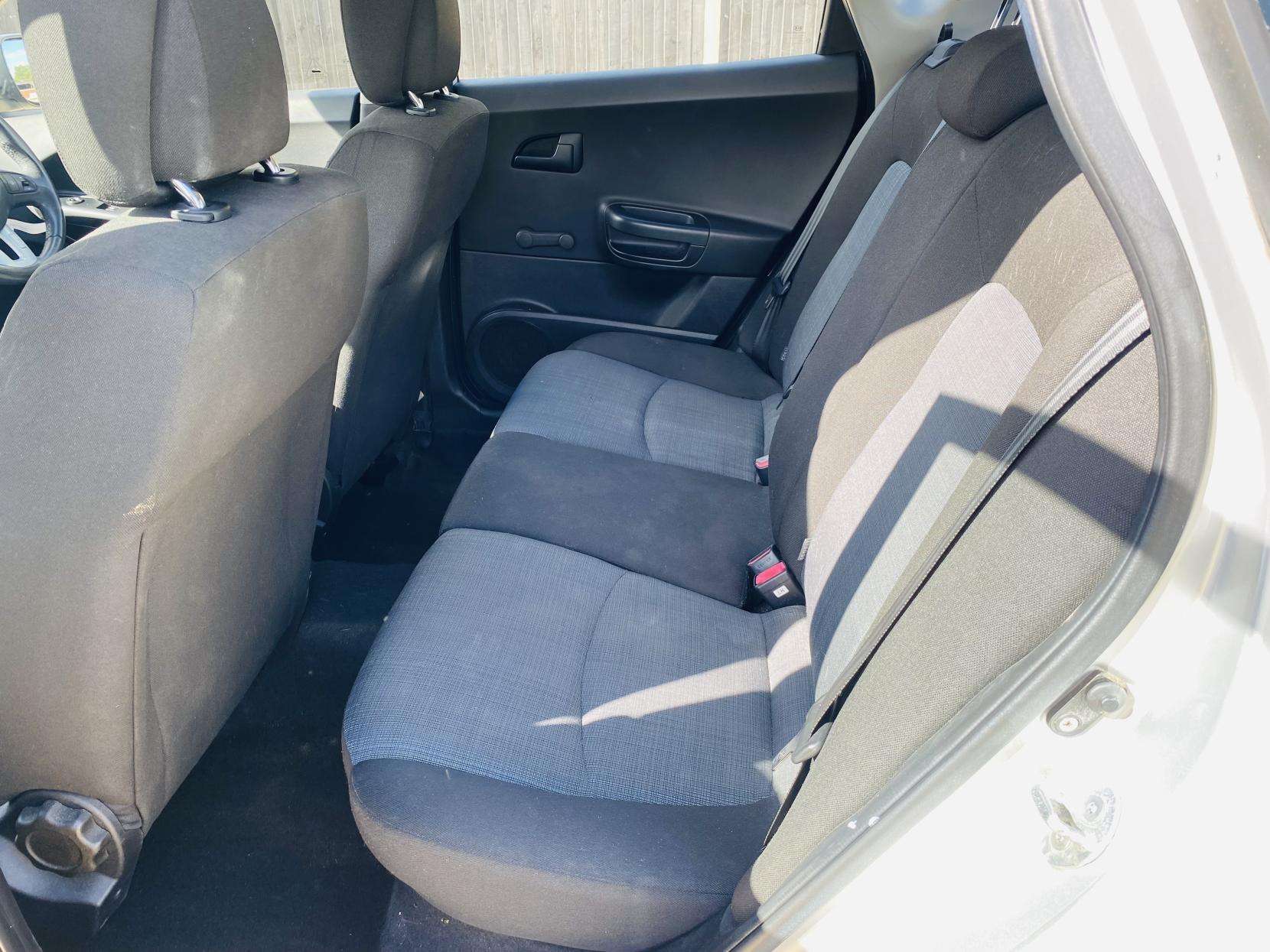 2010 KIA CEED 2010 KIA CEED