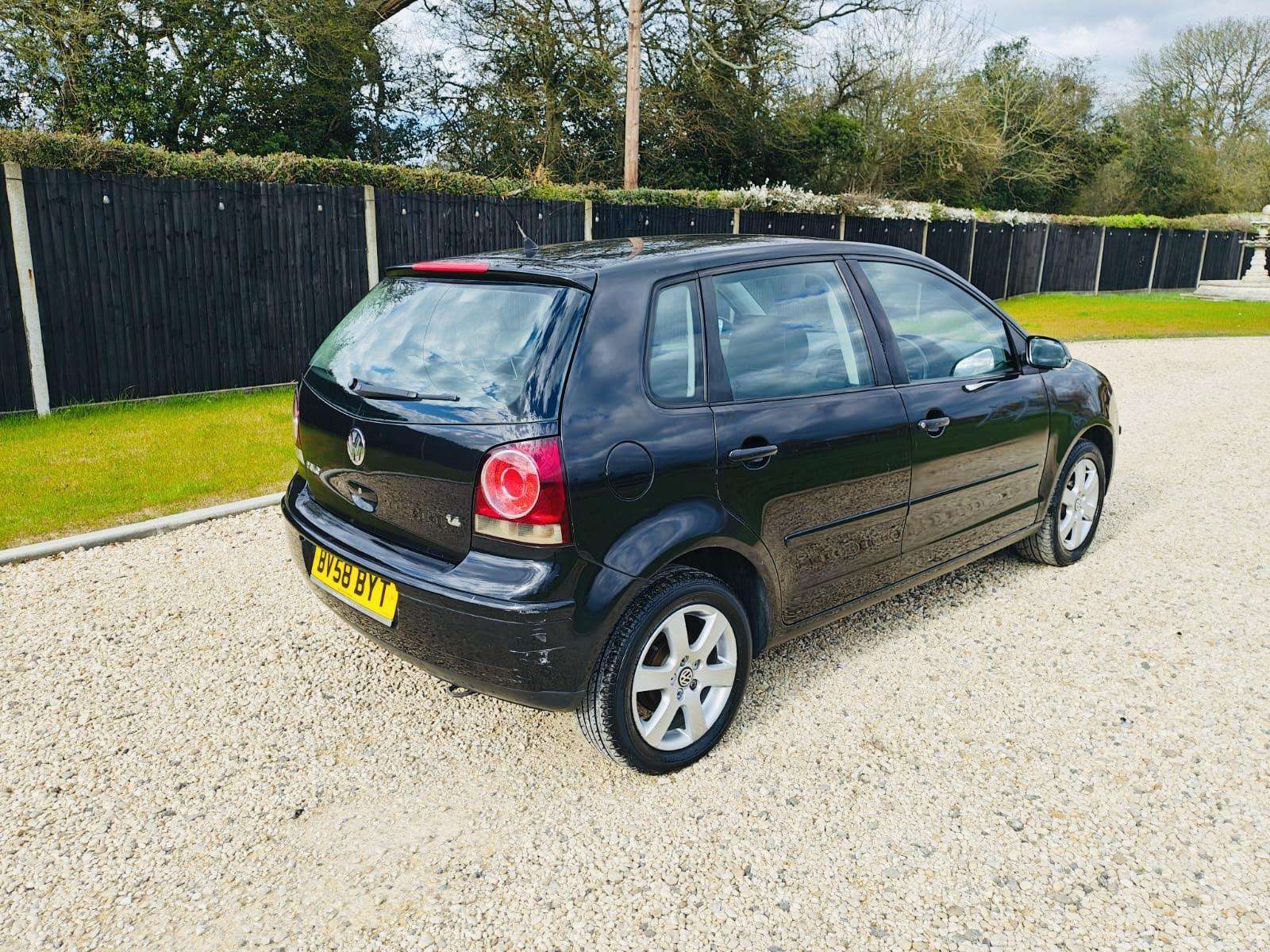 A 2008 VOLKSWAGEN POLO 1.4 Match Hatchback 5dr Petrol Automatic (165 g/km, 79 bhp) A 2008 VOLKSWAGEN POLO 1.4 Match Hatchback 5dr Petrol Automatic (165 g/km, 79 bhp)