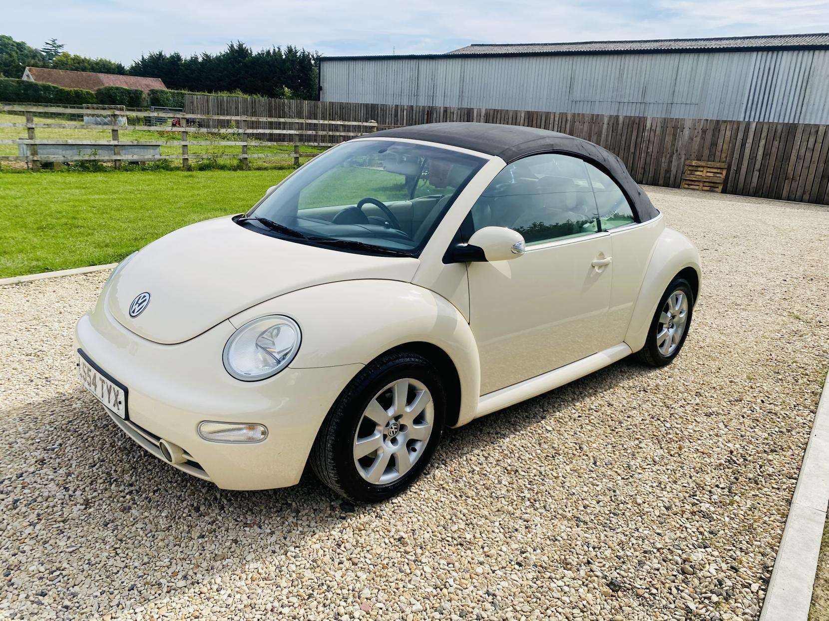 2004 VOLKSWAGEN BEETLE 2004 VOLKSWAGEN BEETLE